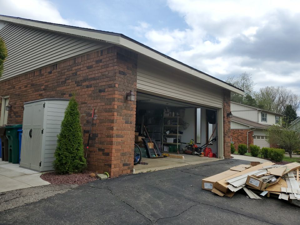 Siding Replacement using Certainteed Restoration Classic D4 by 180 Contractors