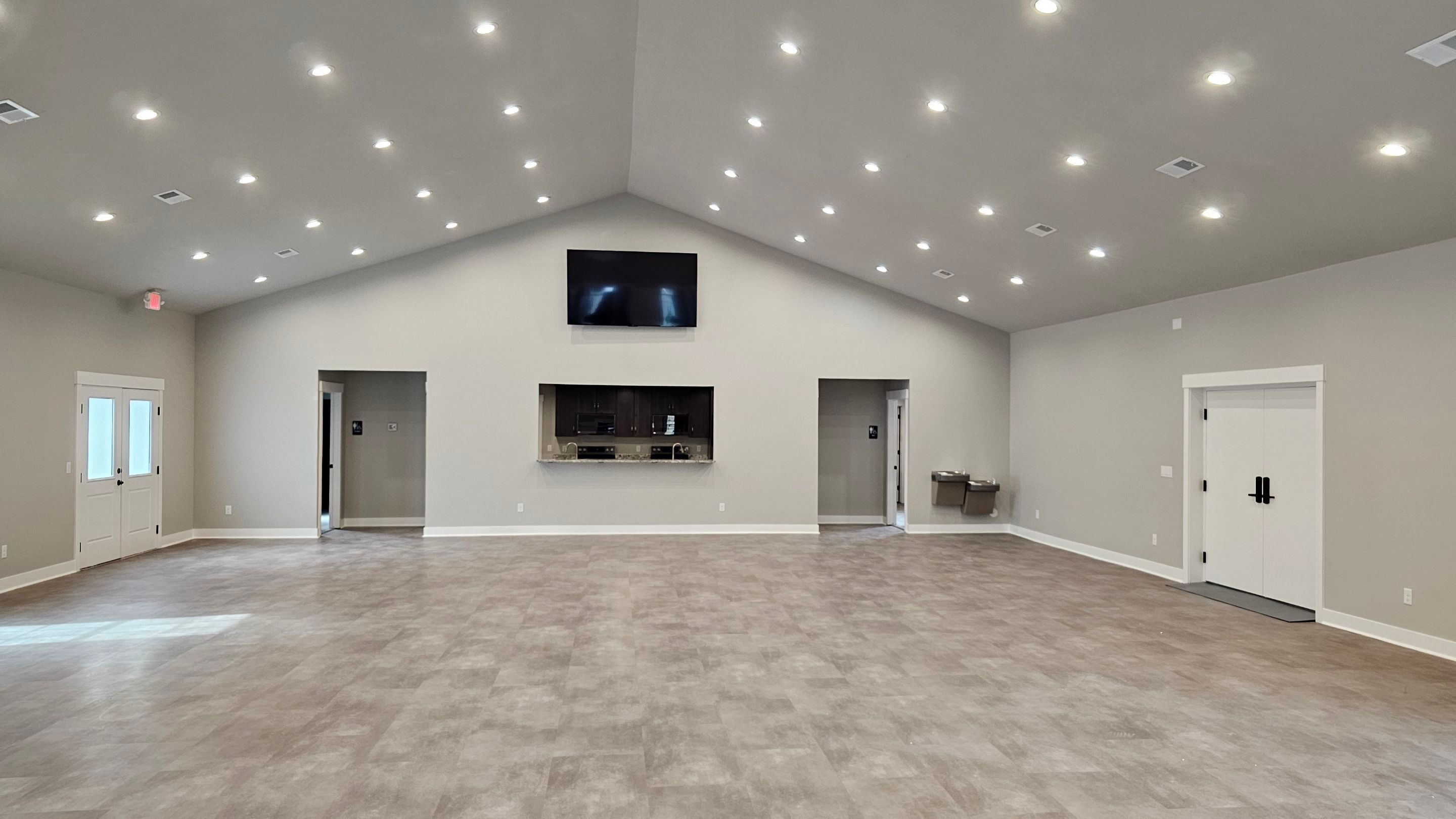 Mt Logan Baptist Church - Addition by Garner Construction