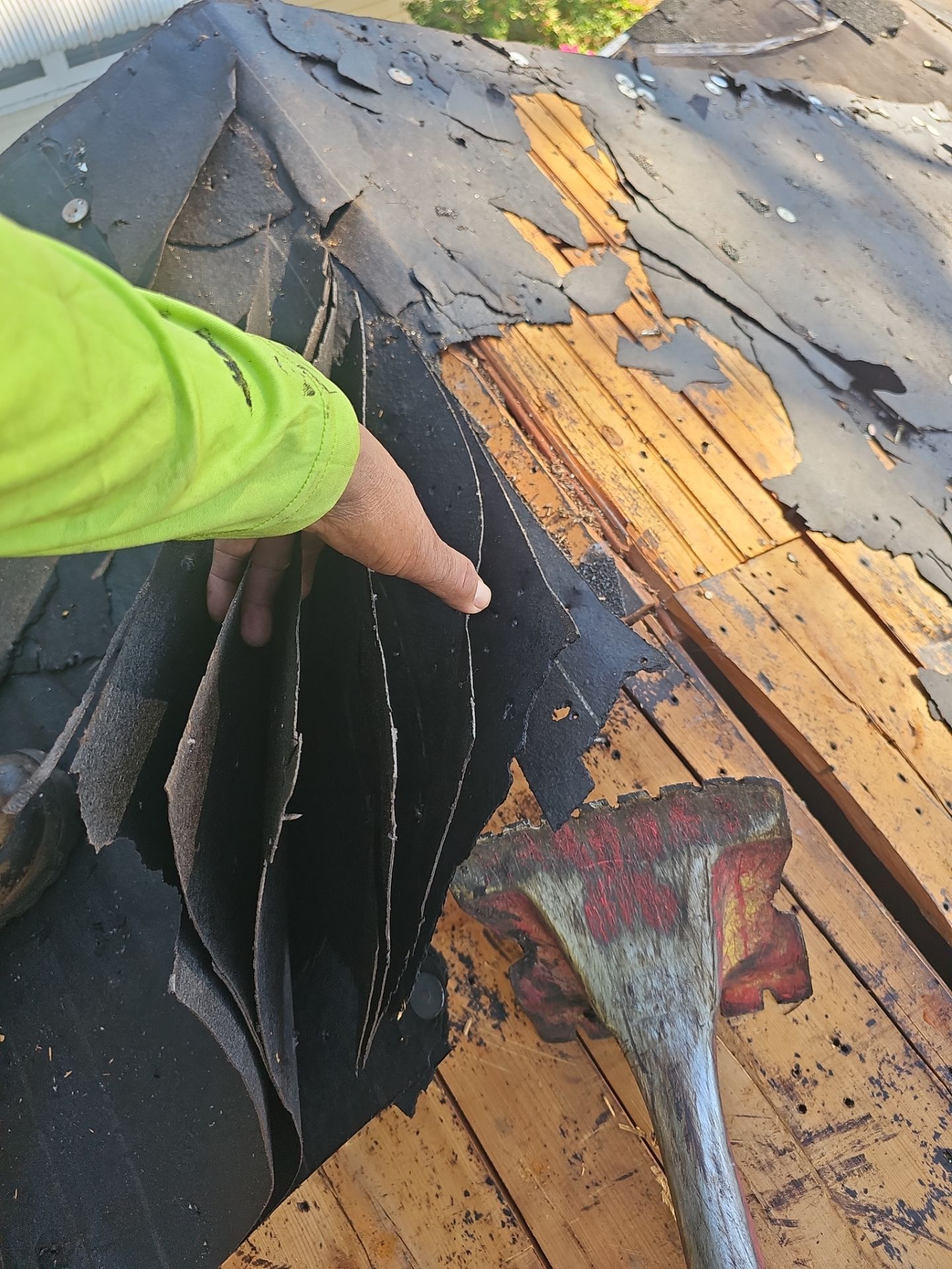 Project in Gulfport 33707 by Mitchell Roofing Company LLC