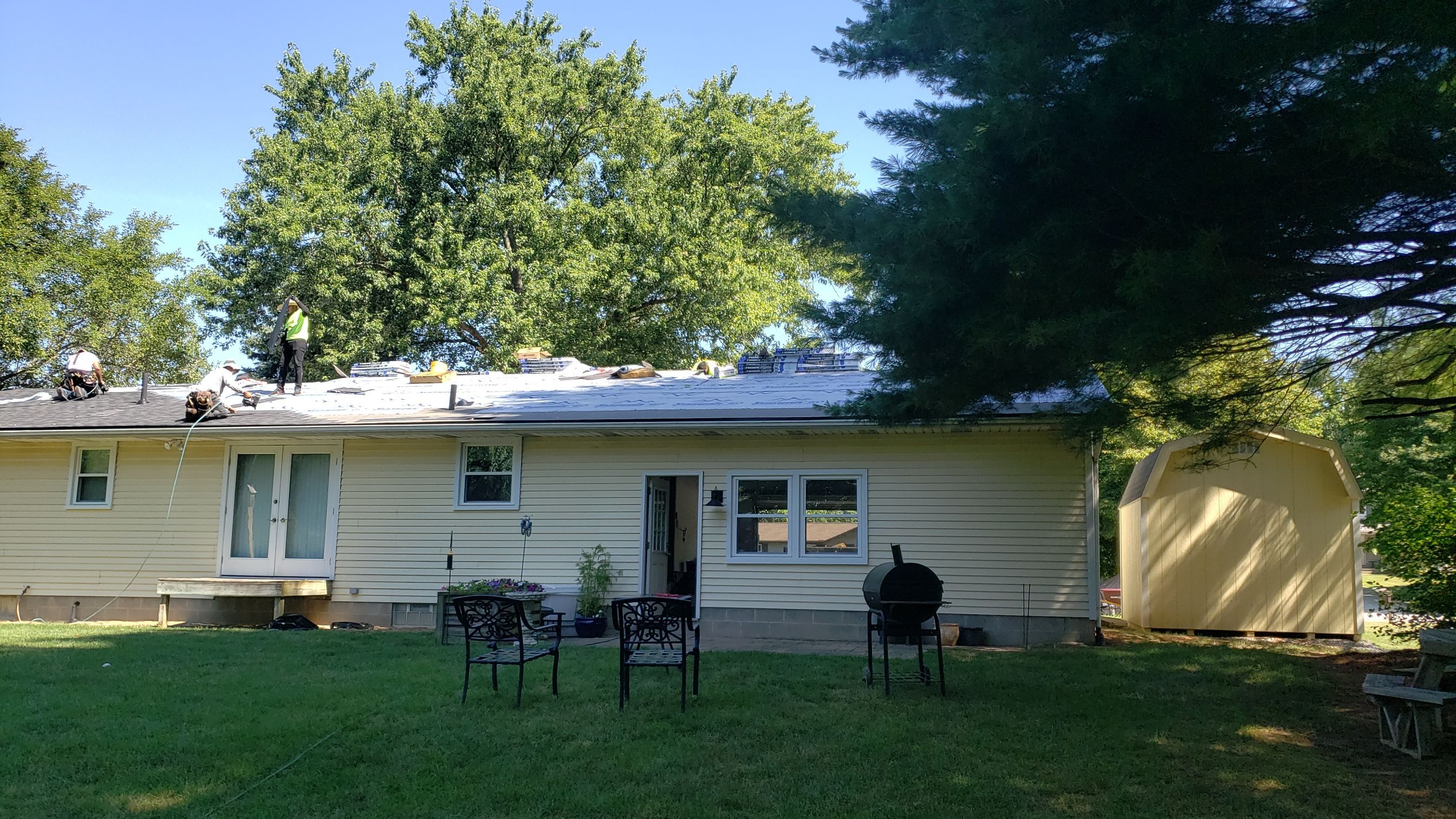 Atlas Pinnacle Pristine Color: Black Shadow Drip Edge: Black  by Eagle Eye Roofing