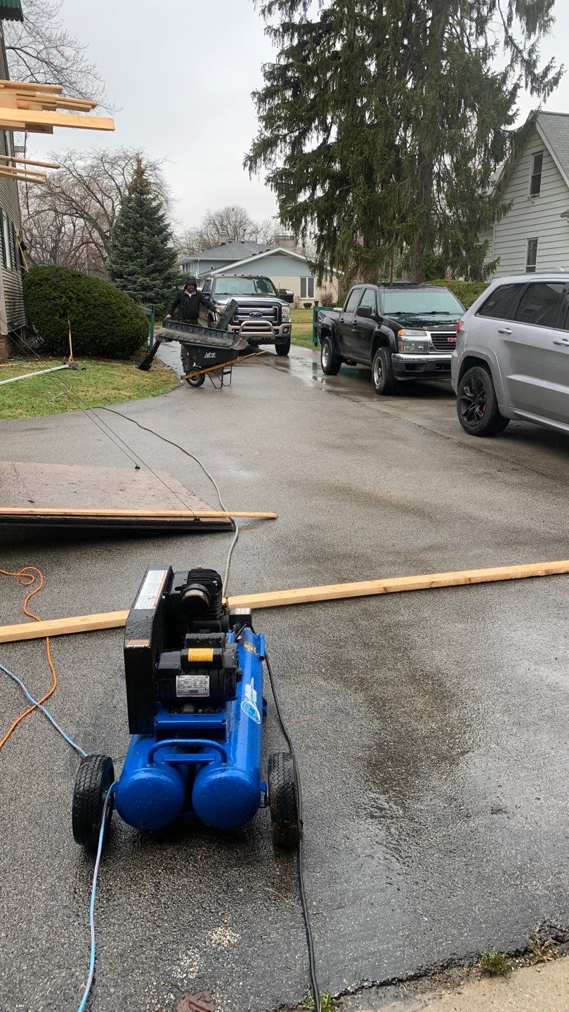Residential Roofing Installation using Vic West Nothridge Slate by 4Ever Metal Roofing