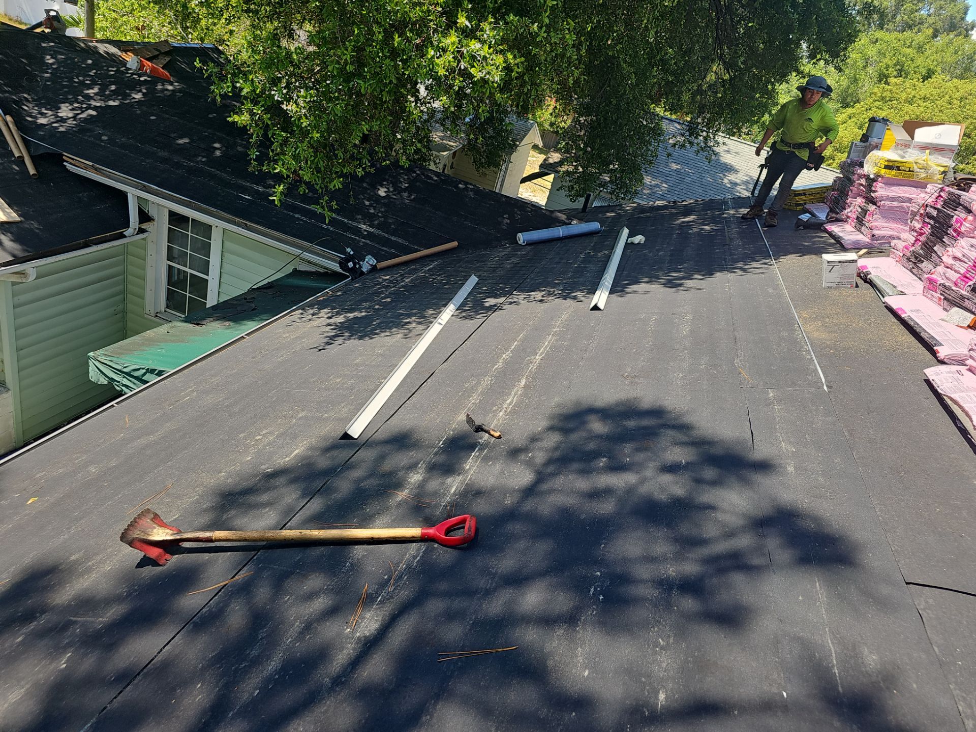 Project in Gulfport 33707 by Mitchell Roofing Company LLC