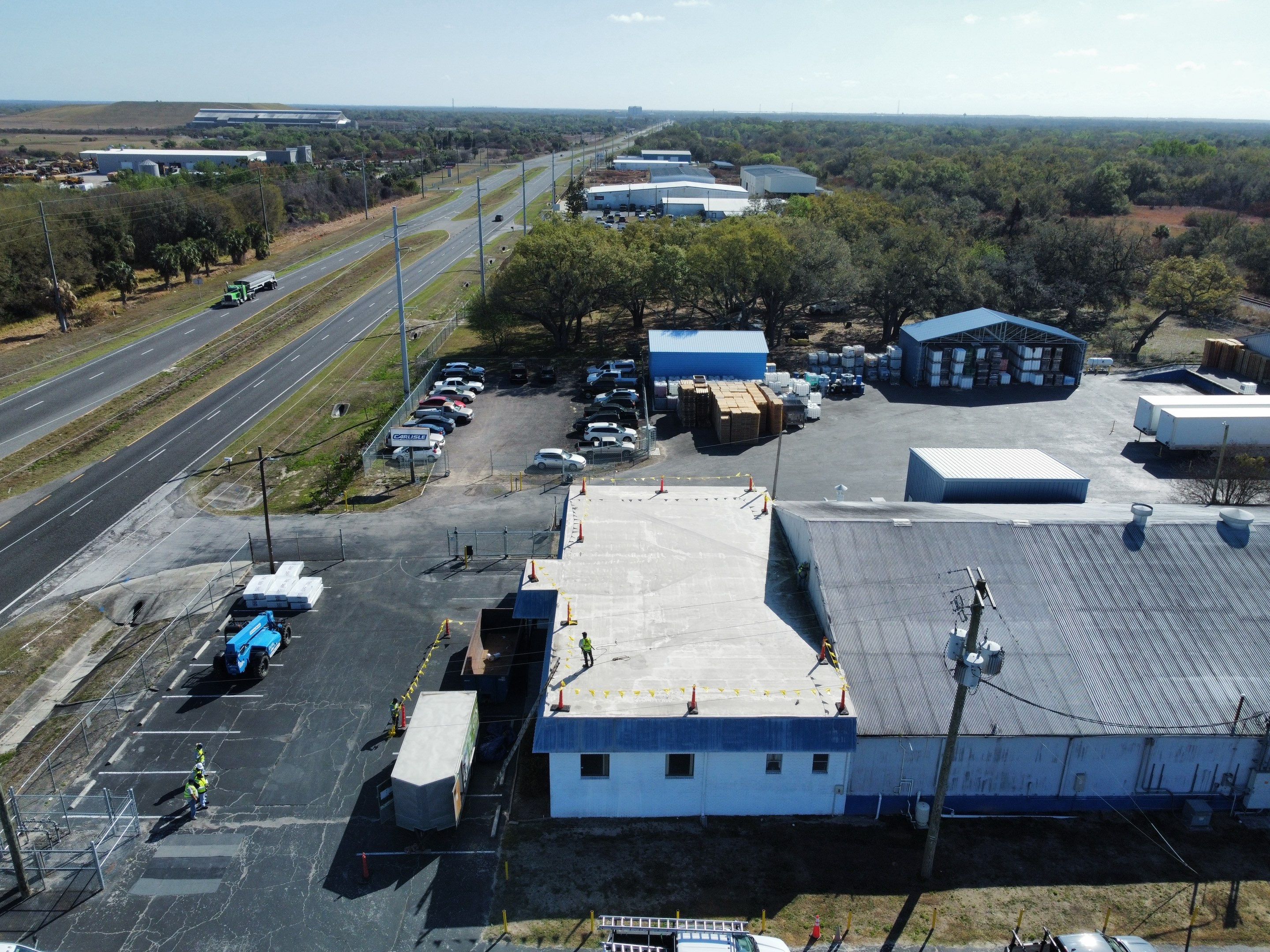 Seamless SPF Roof Installation for Bartow Commercial Office by CES Roofing