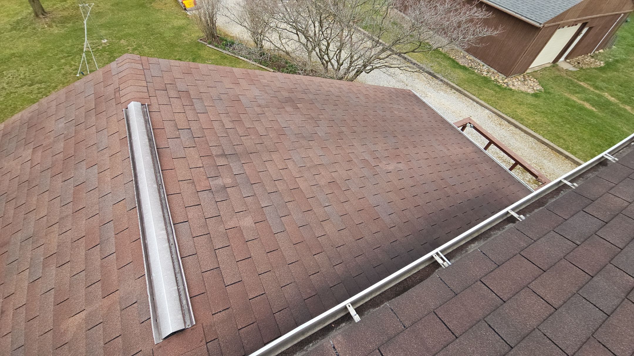 ATLAS PINNACLE COLOR: HEATHER by Eagle Eye Roofing