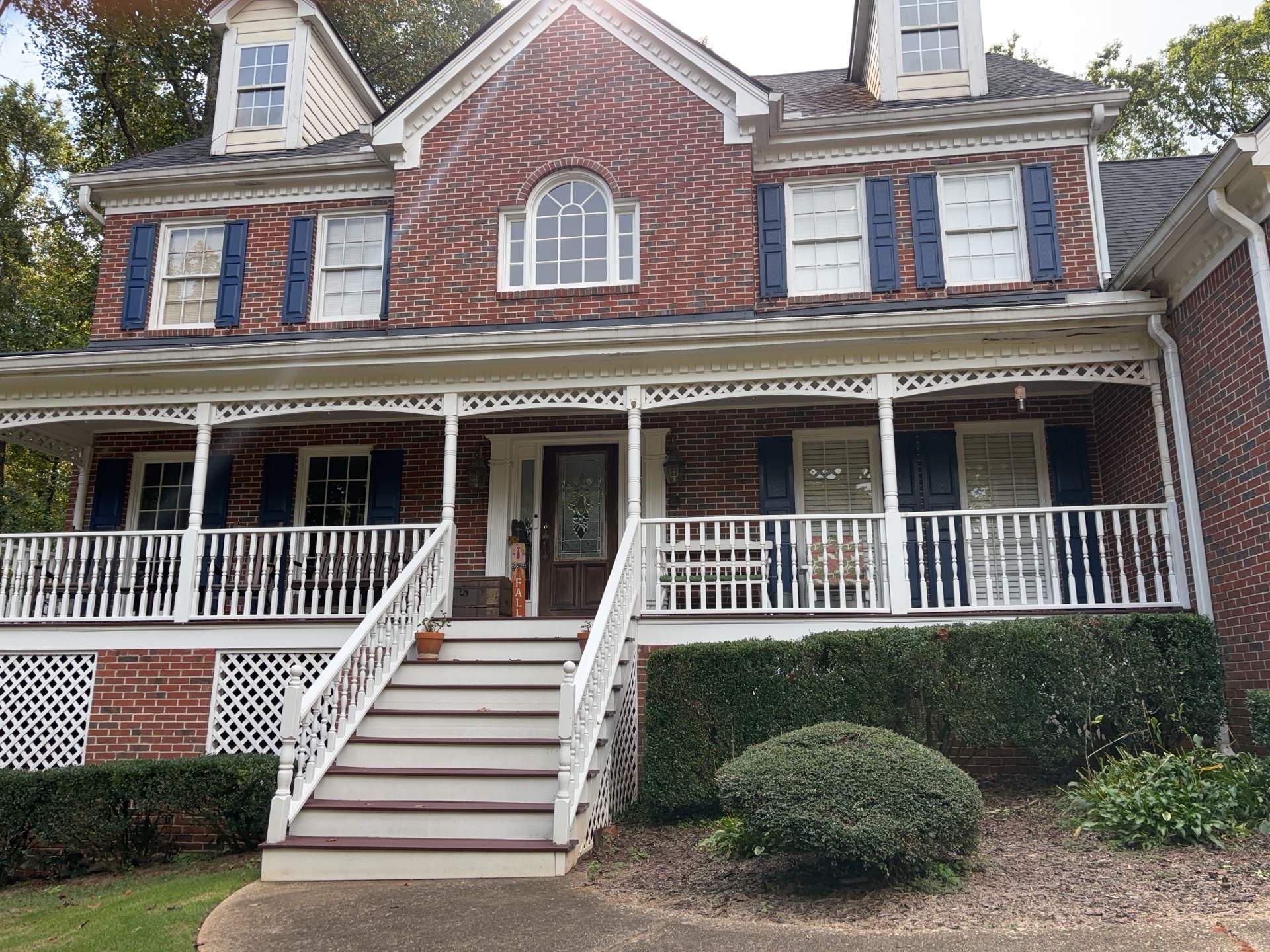 53 Window Replacements with Master 2800 Series Vinyl Replacement Windows and James Hardie Siding Installation by Nelson Exteriors 