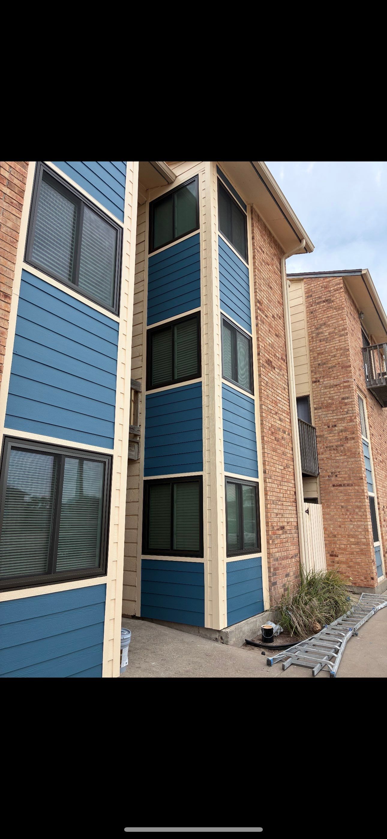 Exterior remodel Fortuna Bay Condos by Bayfront Roofing and Construction