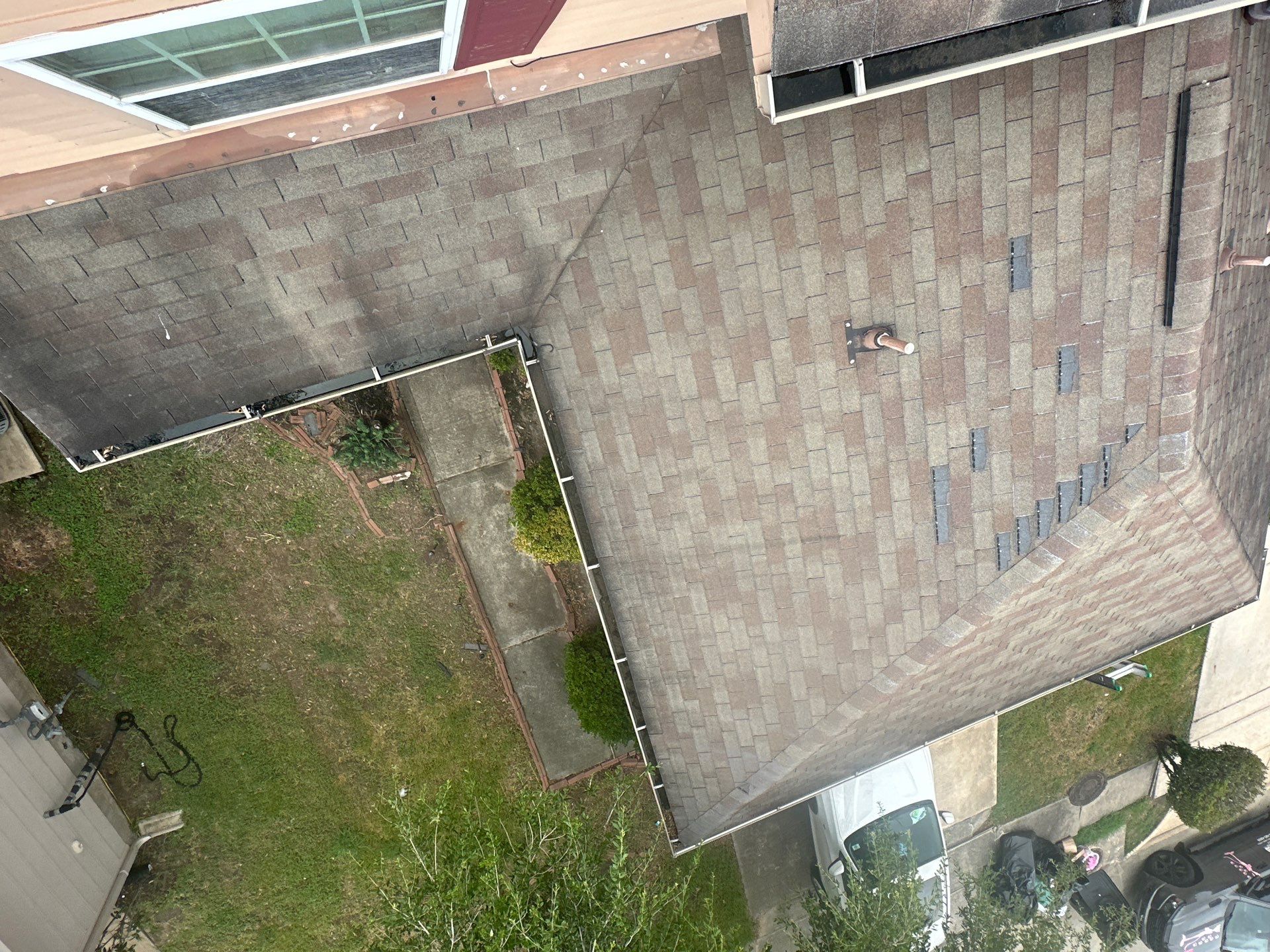 Residential Roofing Installation using Owen's Corning Duration (Lifetime) Shingles by Roof Repair Company