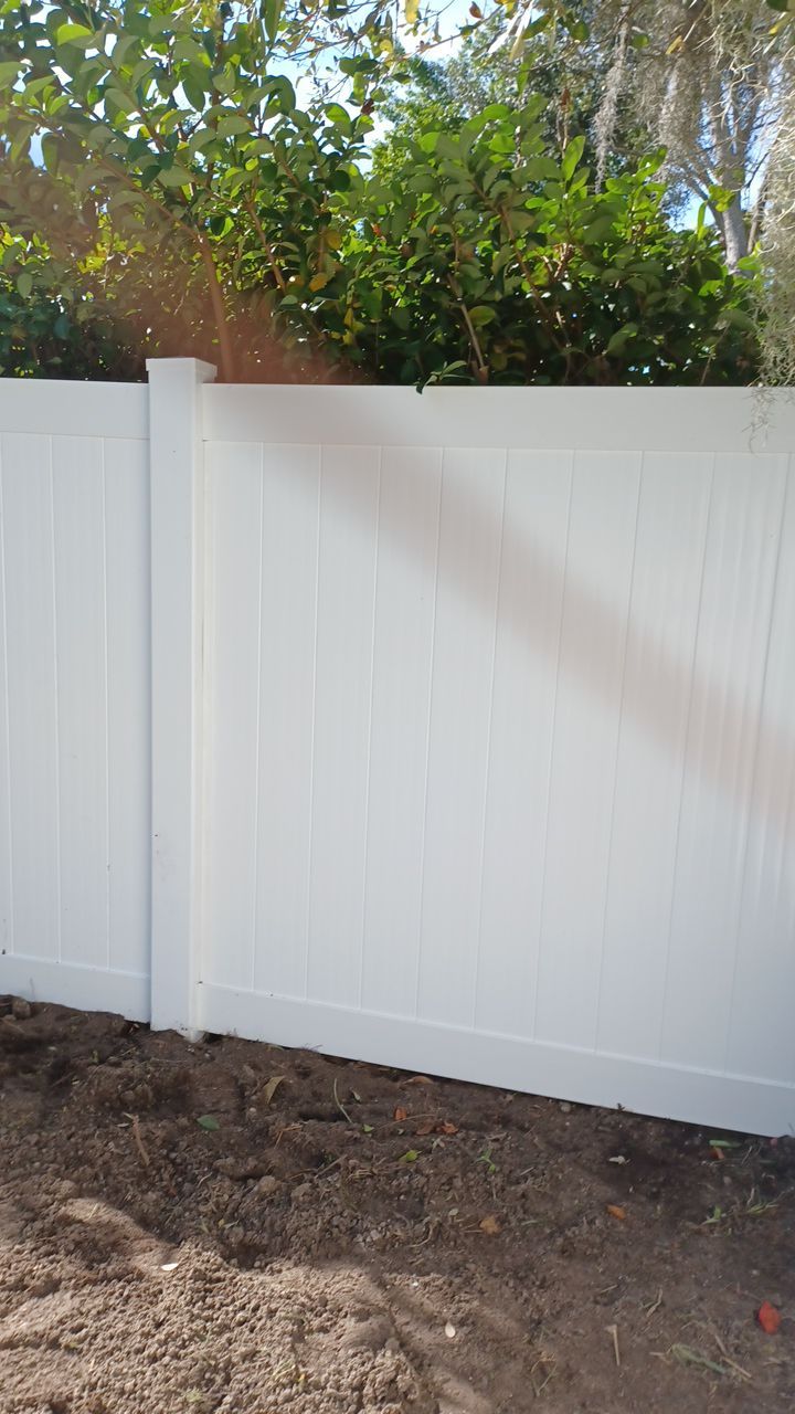 Sarasota, FL 6ft. Tall White Vinyl Privacy Fence  by Asap fence and gates, LLC