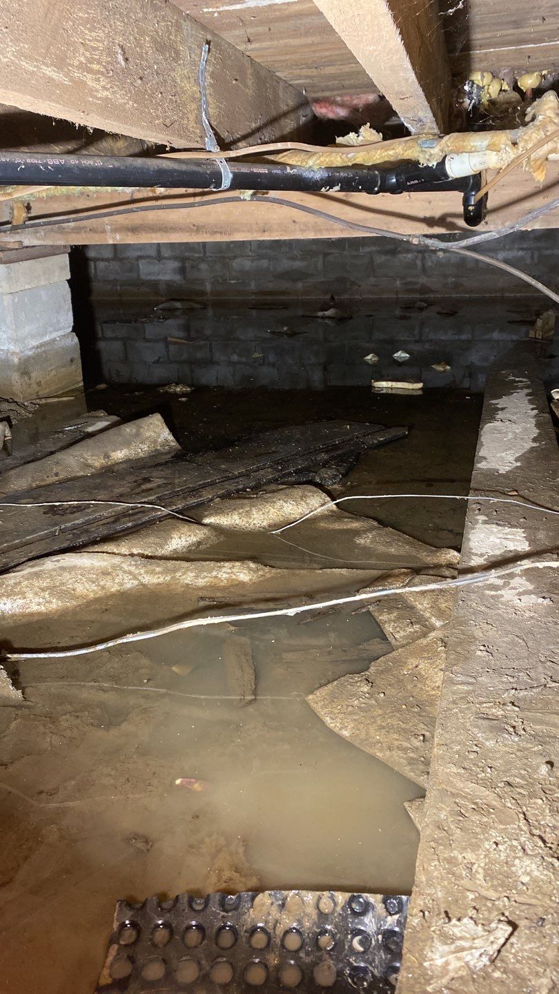 Crawl space encapsulation and Waterproofing using GrateDrain Waterproofing System by Toledo Basement Repair 