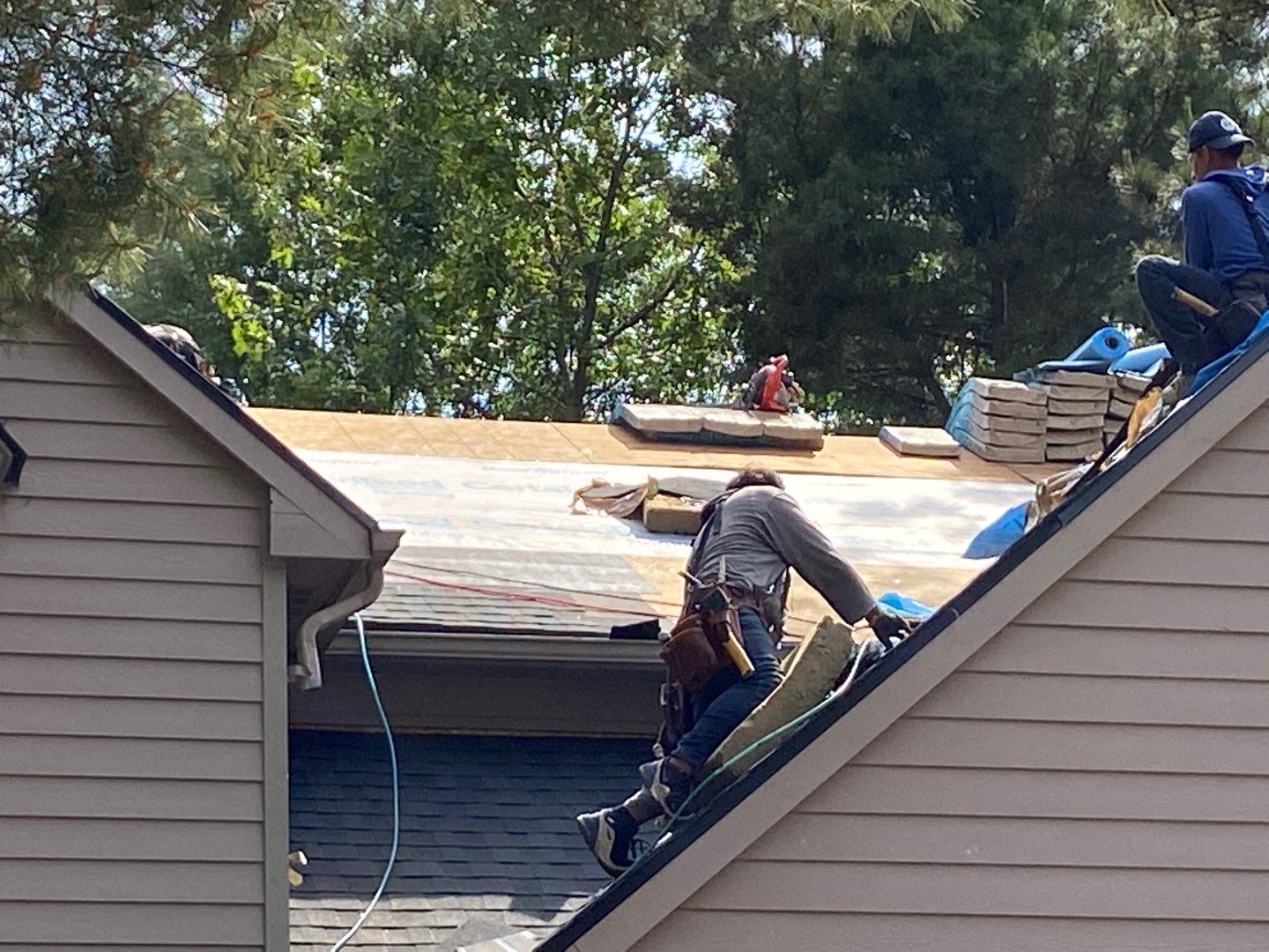 Roof Replacement using CertainTeed Landmark by 180 Contractors