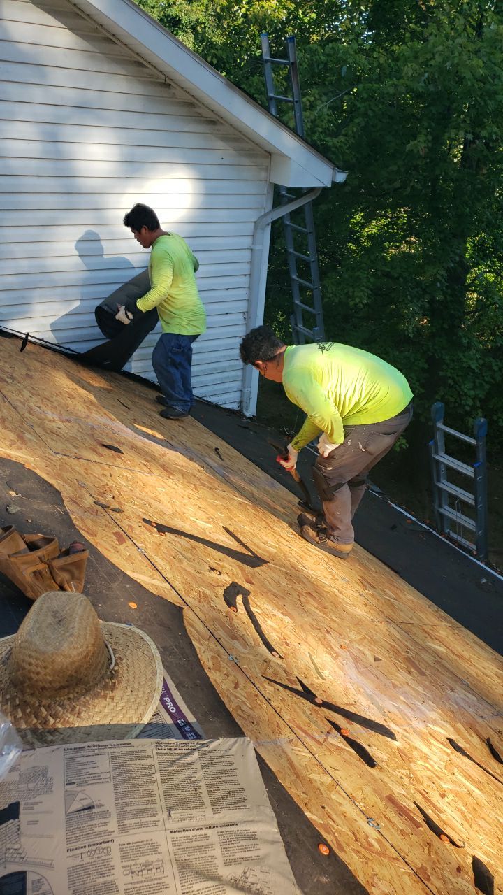 Marshall Roofing Project - Landmark Pro Max Def Pewterwood Designer Shingles by RM Banning, Inc.