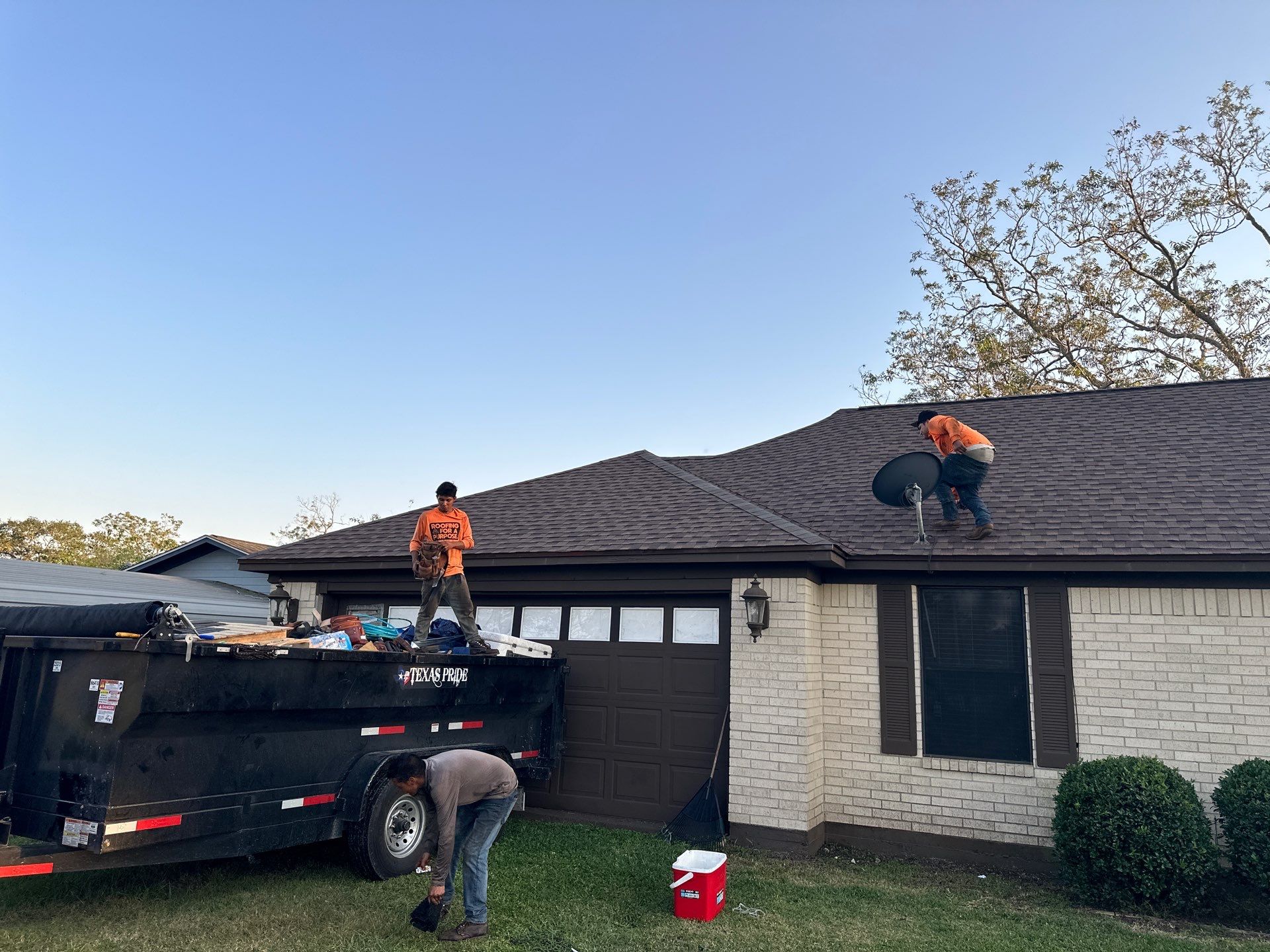 GAF HDZ TIMBERLINE BARKWOOD by Motion Roofing