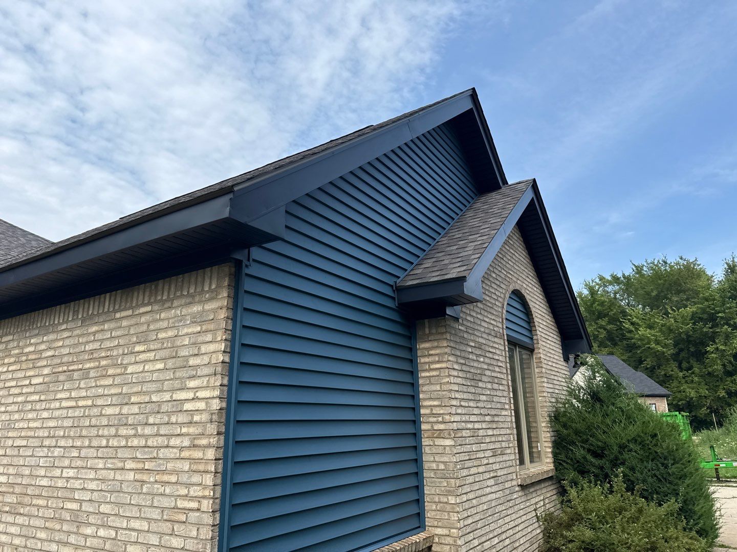 Siding Replacement using Alside Charter Oak D4.5" Laguna Blue by 180 Contractors