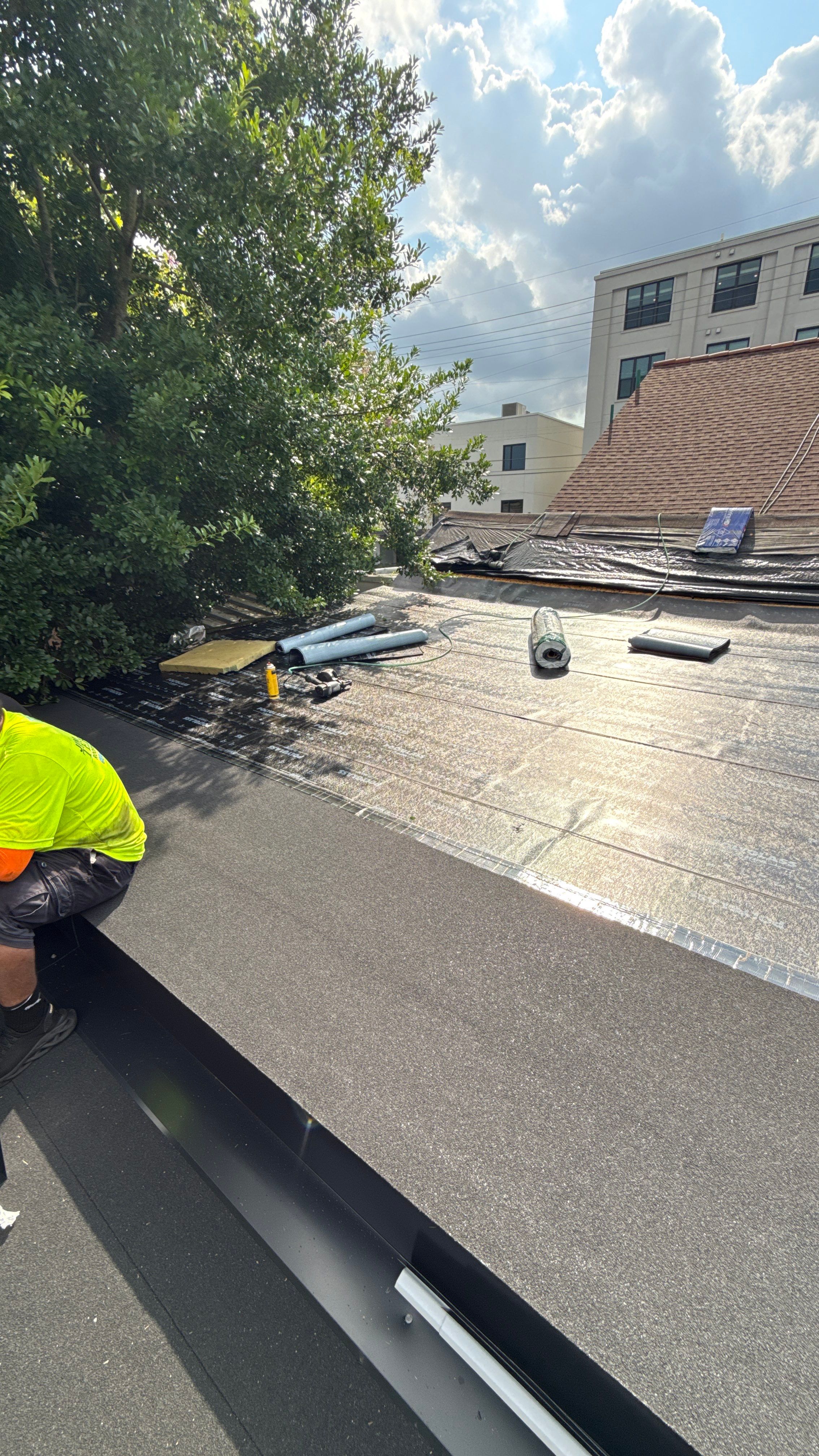 Roof Replacement in New Orleans by HDS Contractors