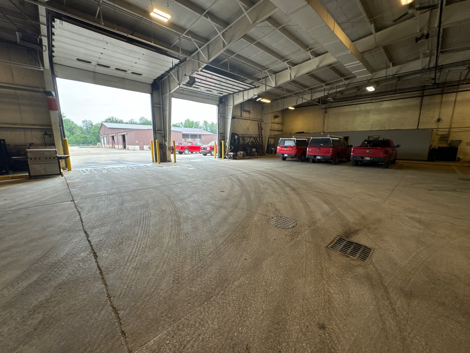 Shop Floor Epoxy! by Gordon Painting