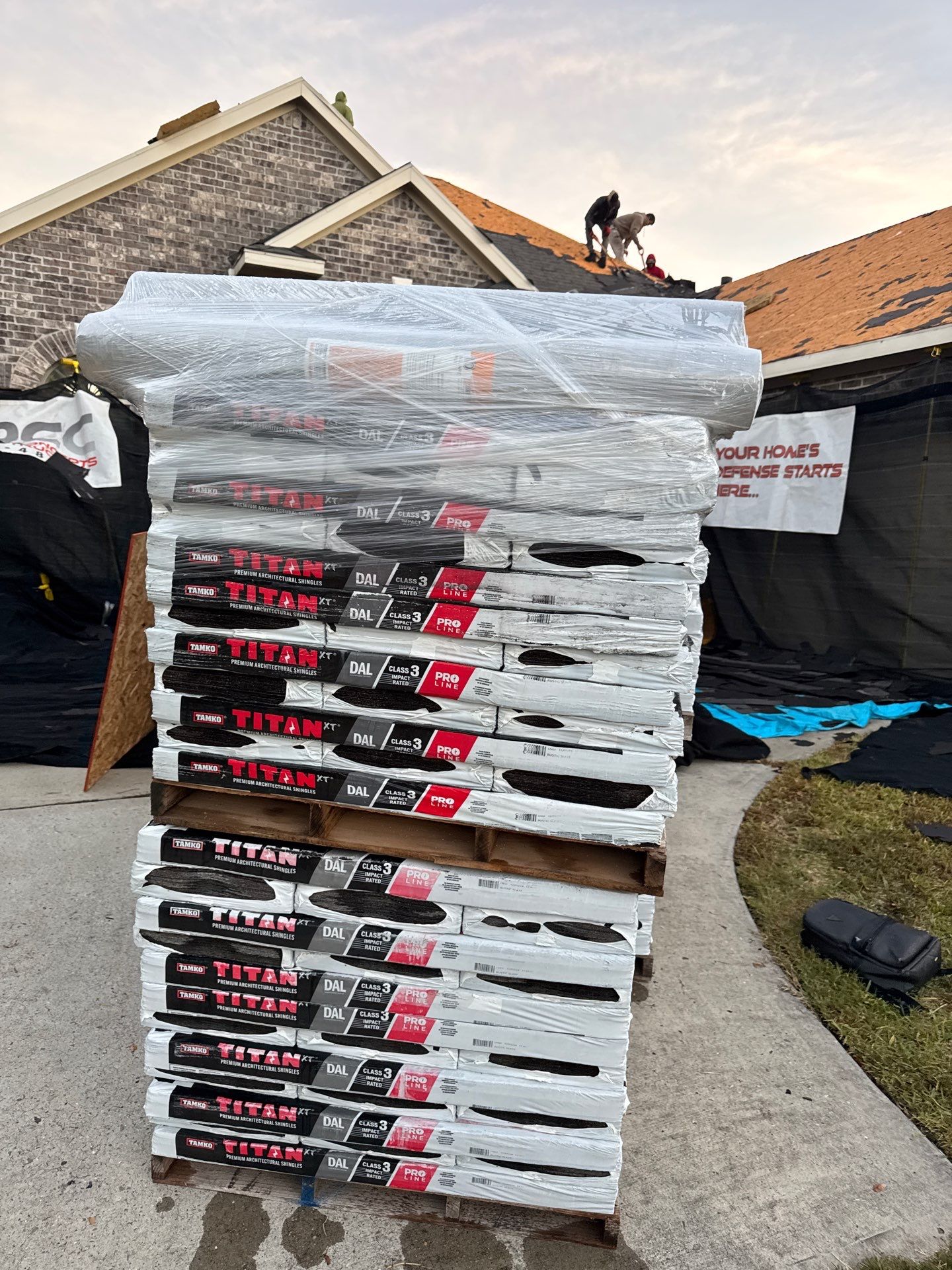 Tamko Titan XT - Rustic Slate by Roof Concepts Construction