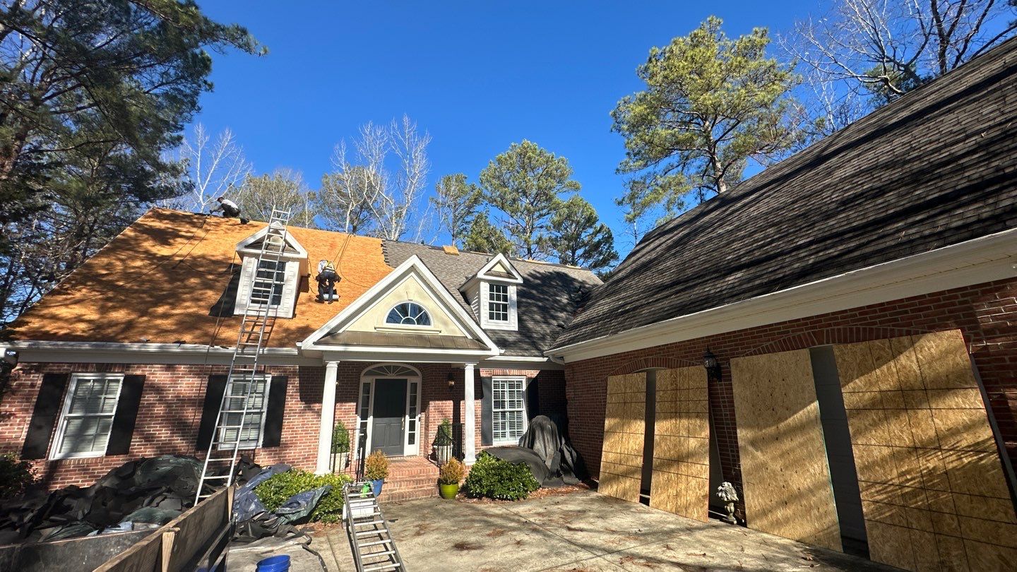 Rock Hill - Duration Williamsburg Gray by Merritt Roofing LLC