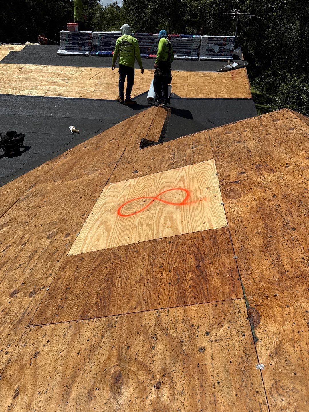 Project in Wimauma 33598 by Mitchell Roofing Company LLC 