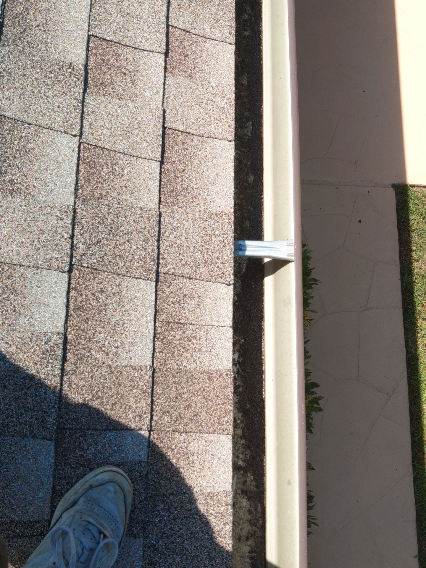 Aluminum Seamless Gutters Installation in Fort Myers FL by Gutter Professors