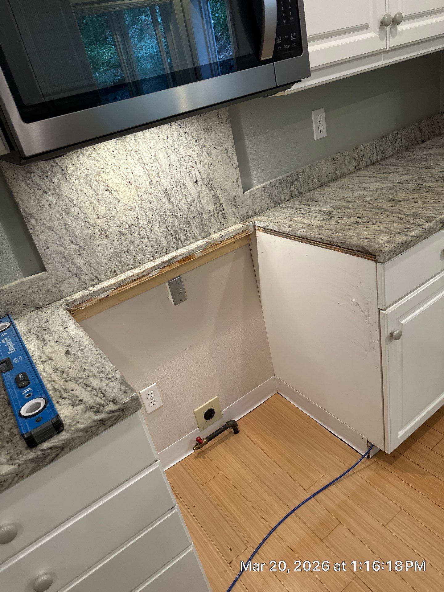 Granite Cuts for Gas Range Installation by RoundHouse Installations