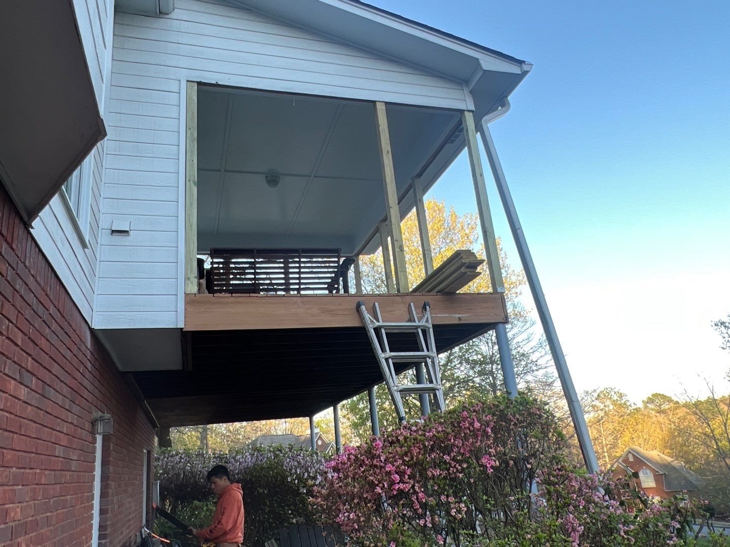 Shades Pointe Lane - Deck Installation  by Pillar and Pine