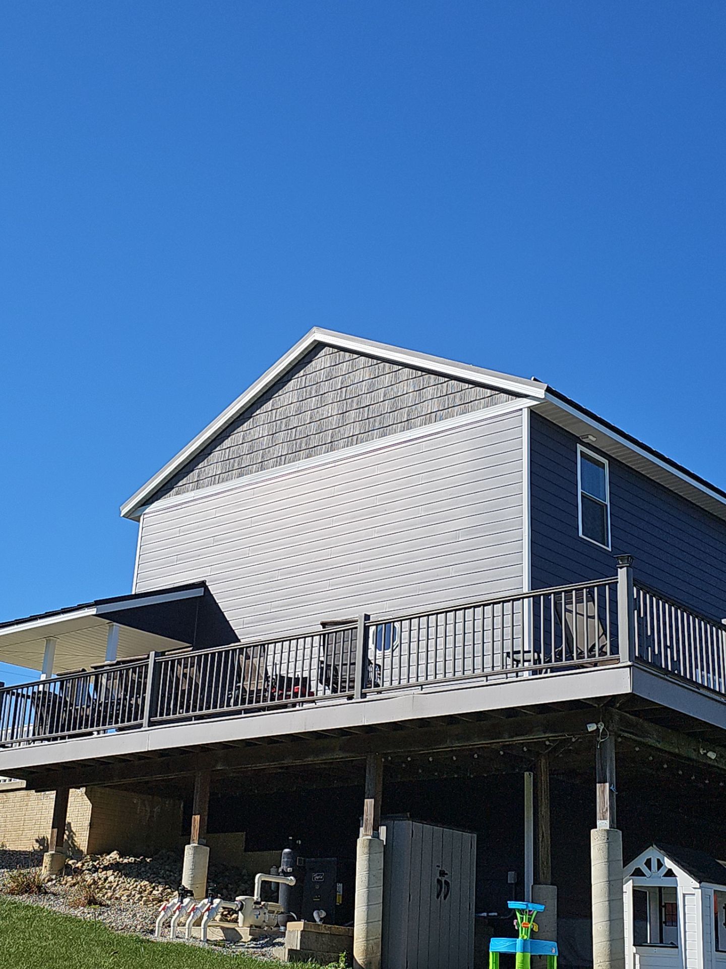 Jackson Center -Roof/Siding Replacement by Nitro Roofing and Construction