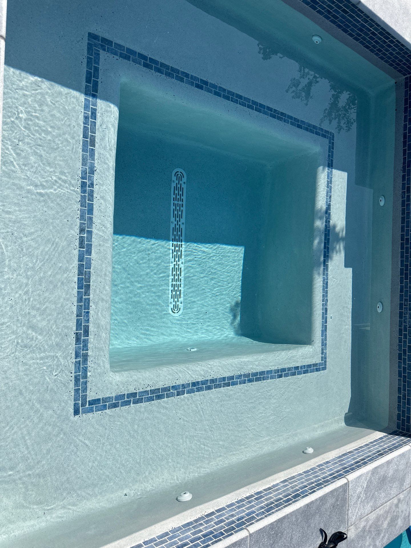 Gunite Pool w/ Spa and Water Features by Elysium Pools