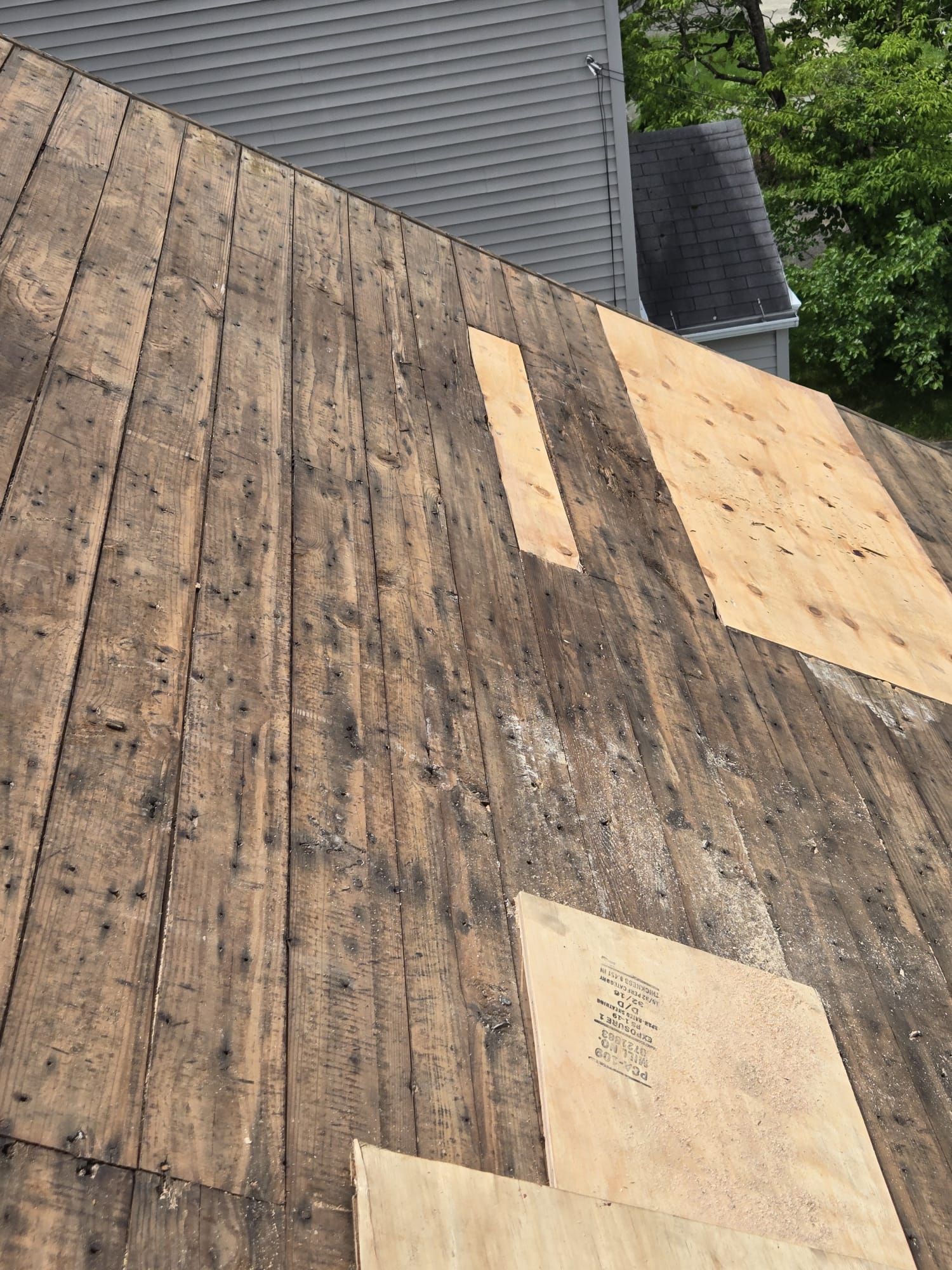 Residential Roofing Installation using Owens Corning TruDefinition Duration AR - Estate Gray by A Plus Exterior