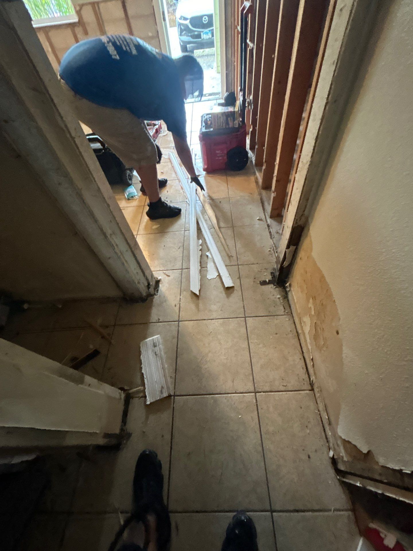 Bradenton Water Damage Repair by Ampm Restoration Services 