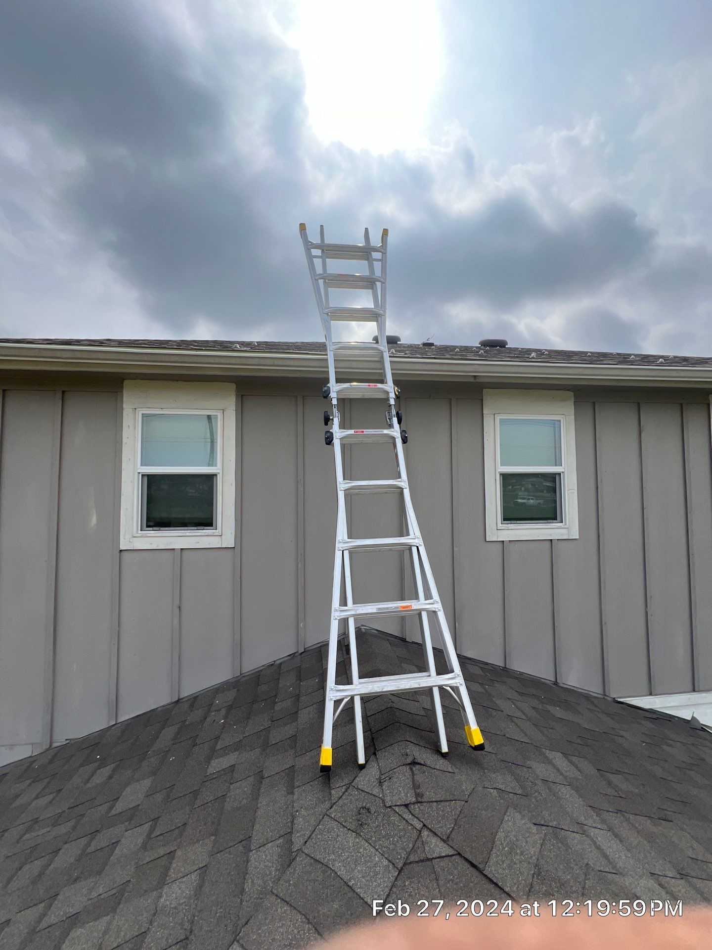 33 Panel Detach and Reset in Round Rock by Sunaura Solar