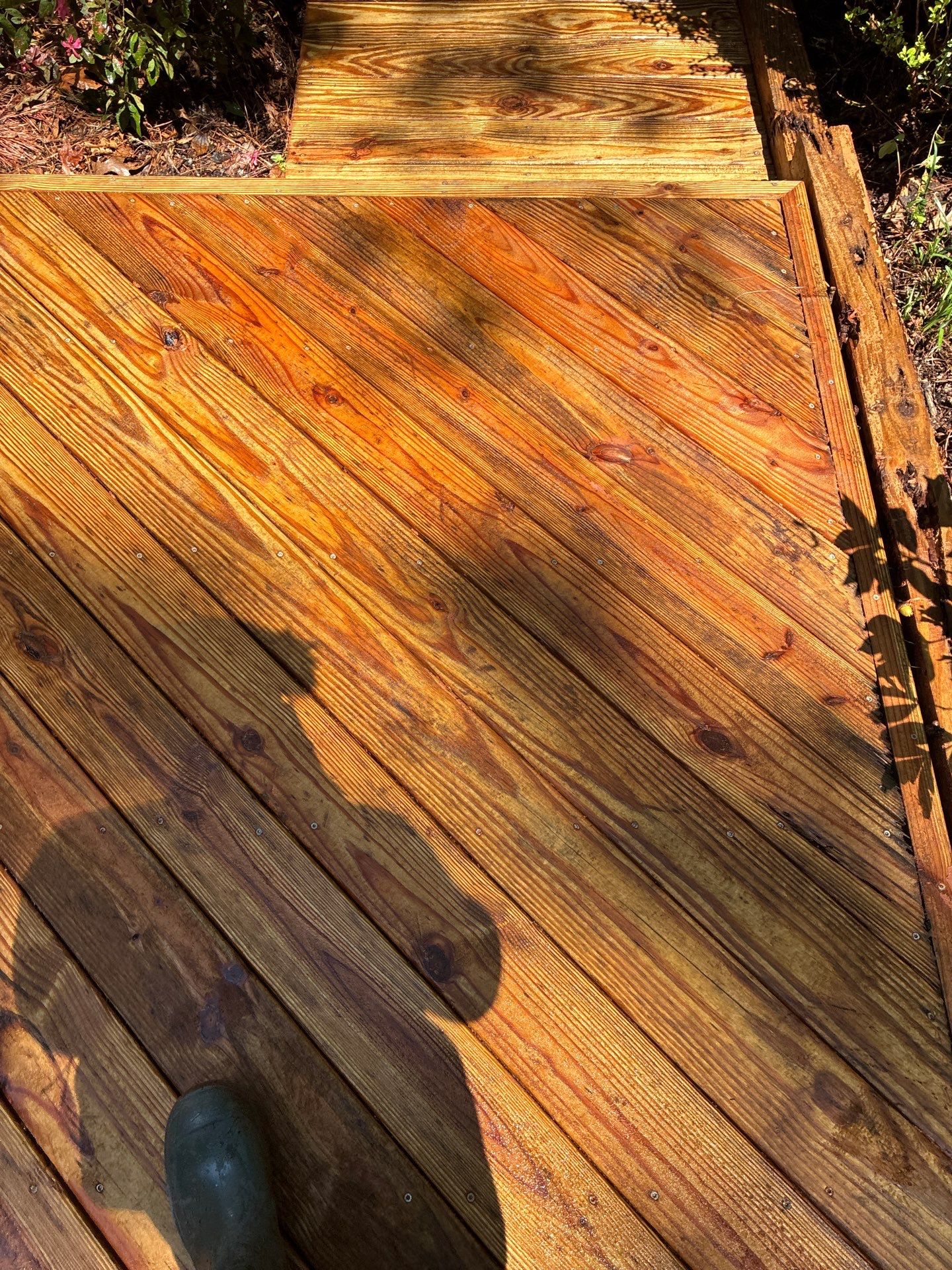Deck using Wood Sealant by DuraSeal