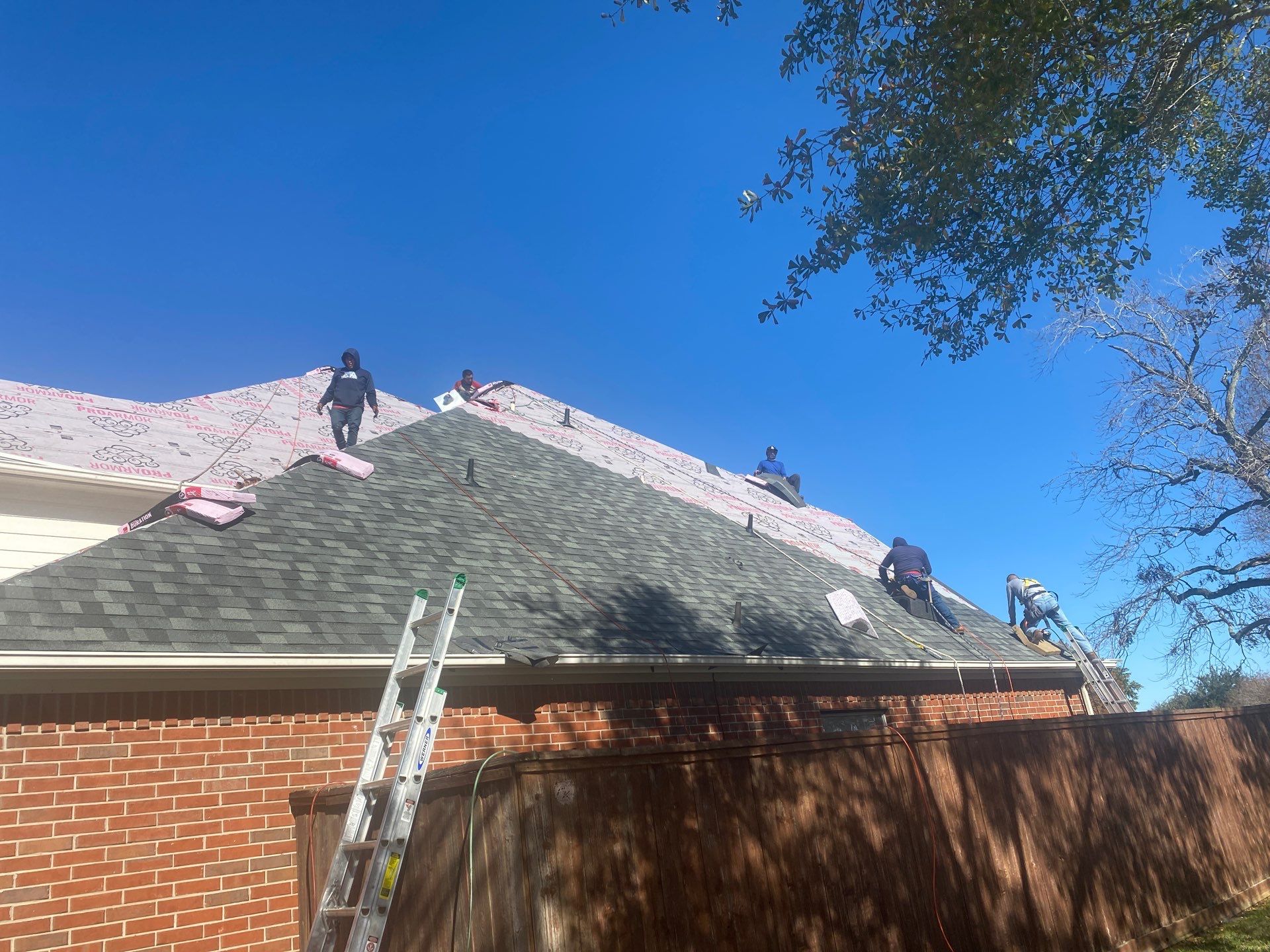 Residential Roofing Installation using Owen's Corning Duration (Lifetime) Shingles by Roof Repair Company