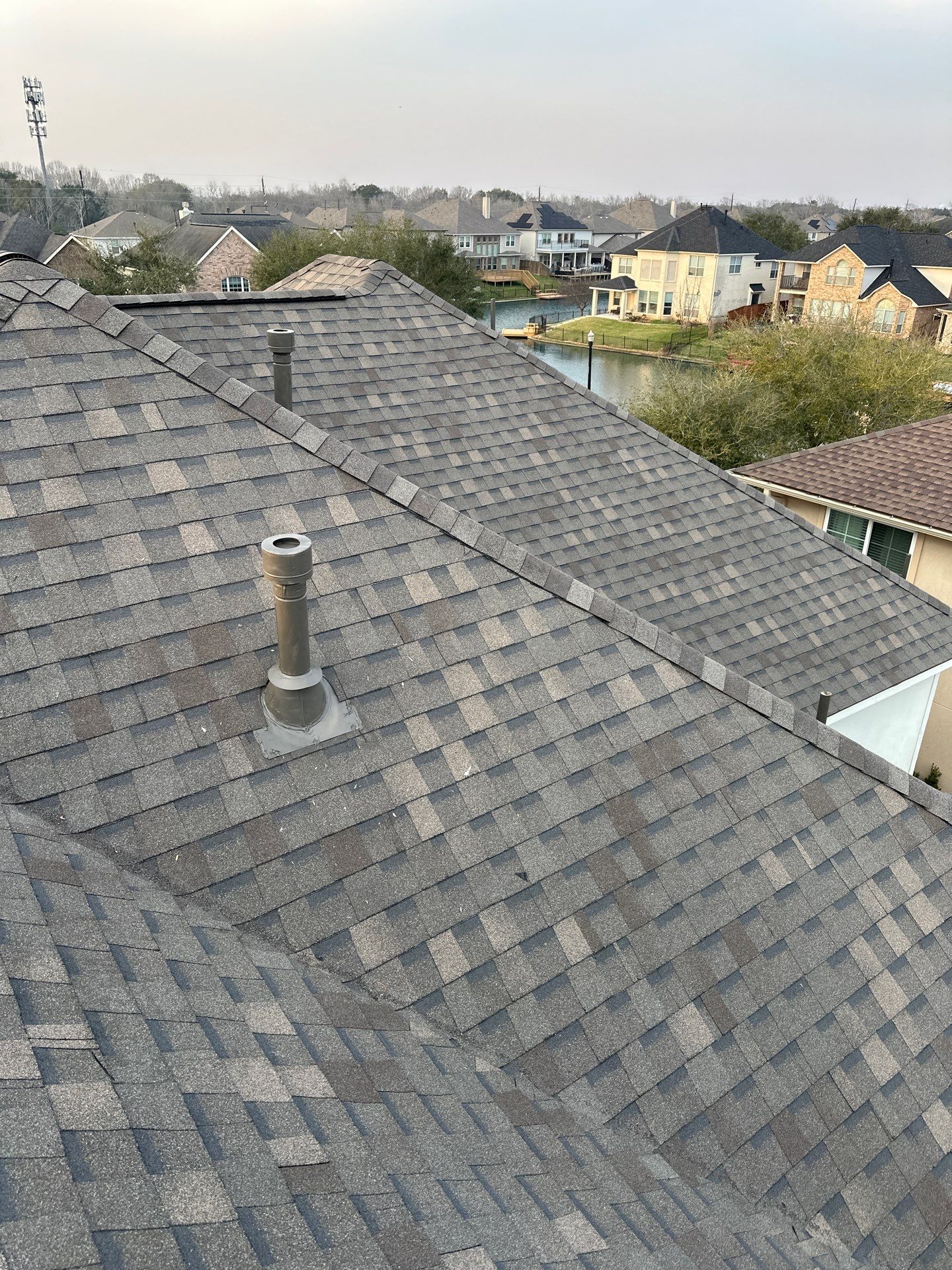 Residential Roofing Installation using Atlas Prolam by Motion Roofing