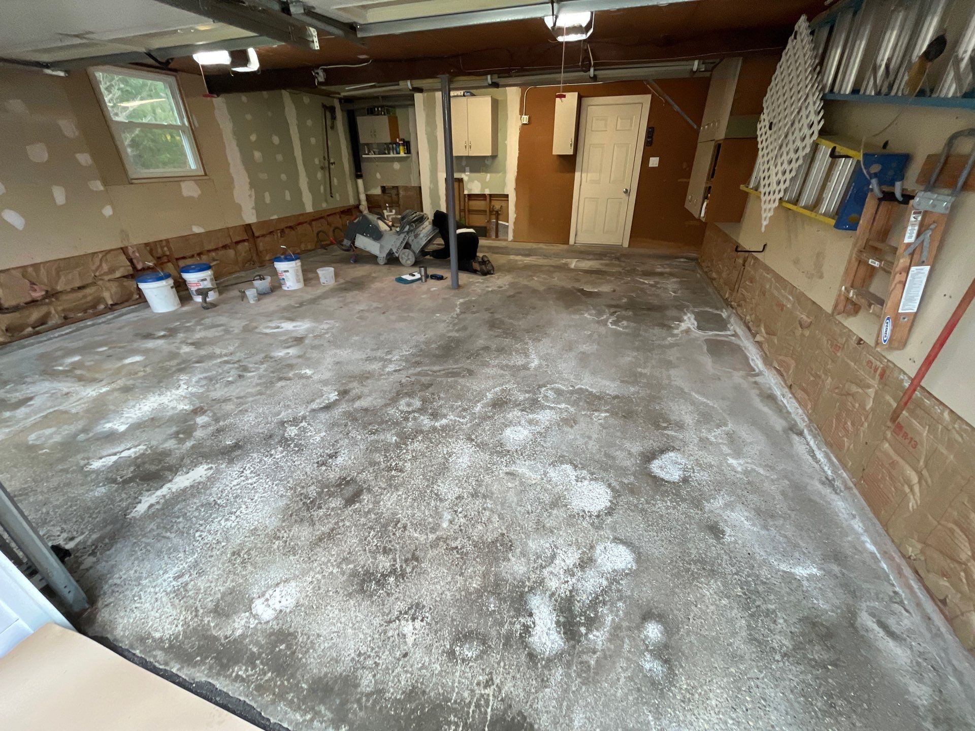 Garage in Nashua, NH 03062 by Symphony Concrete Coatings
