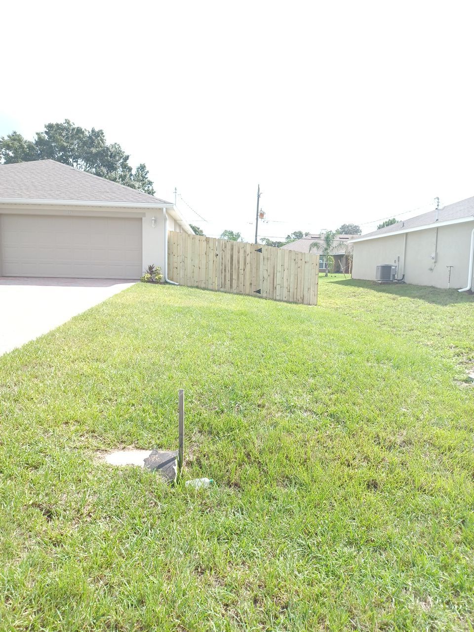 Port Charlotte, Florida 6 ft. Tall Board on Board Privacy Fence  by Asap fence and gates, LLC