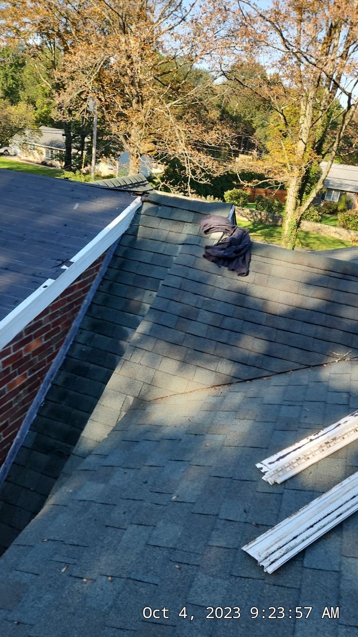 Residential Roofing Installation using Owens Corning TruDefinition Williamsburg gray by A Plus Exterior