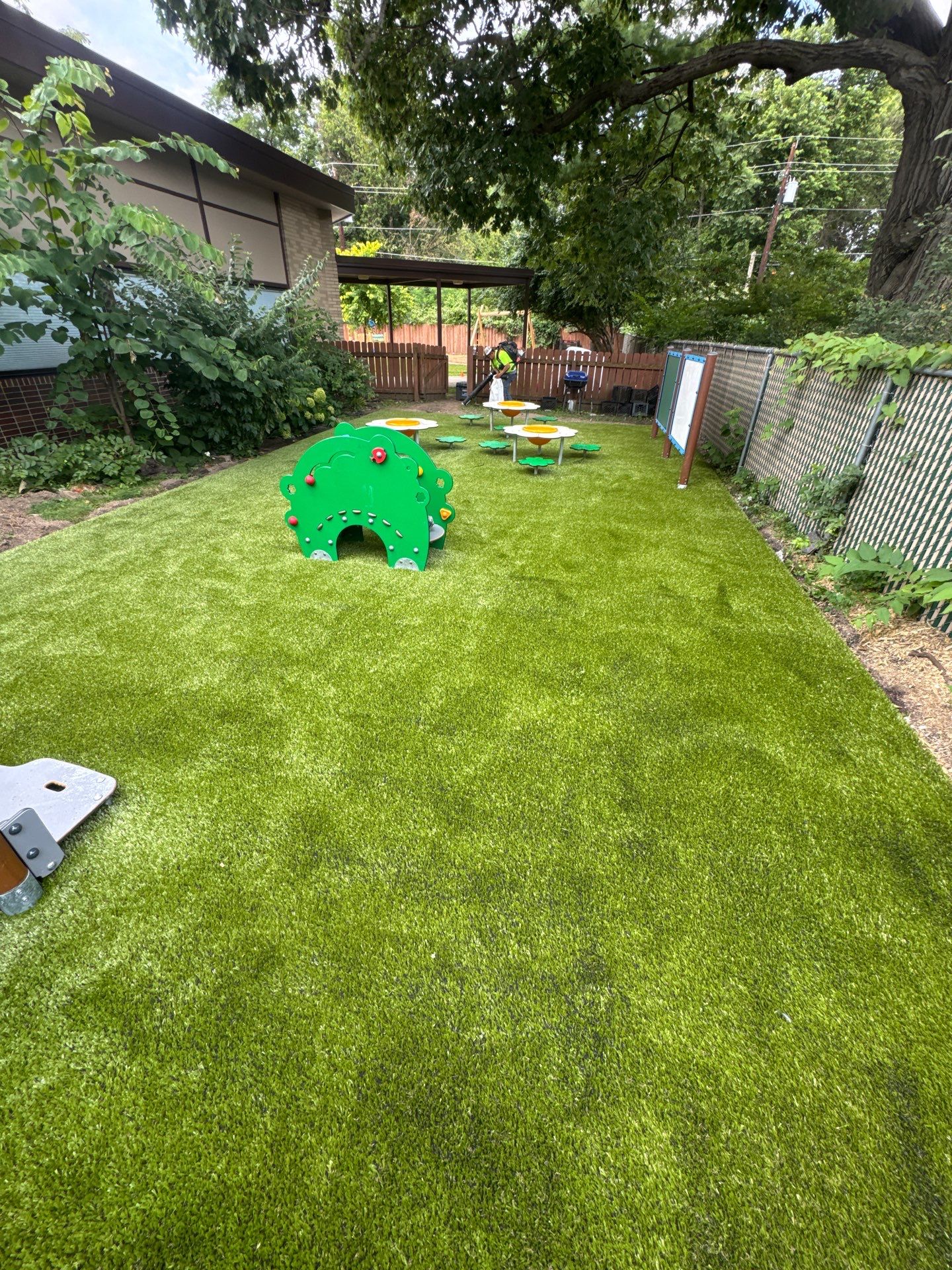 Playground Grass in Indianapolis by ForeverLawn NEIN/INDY