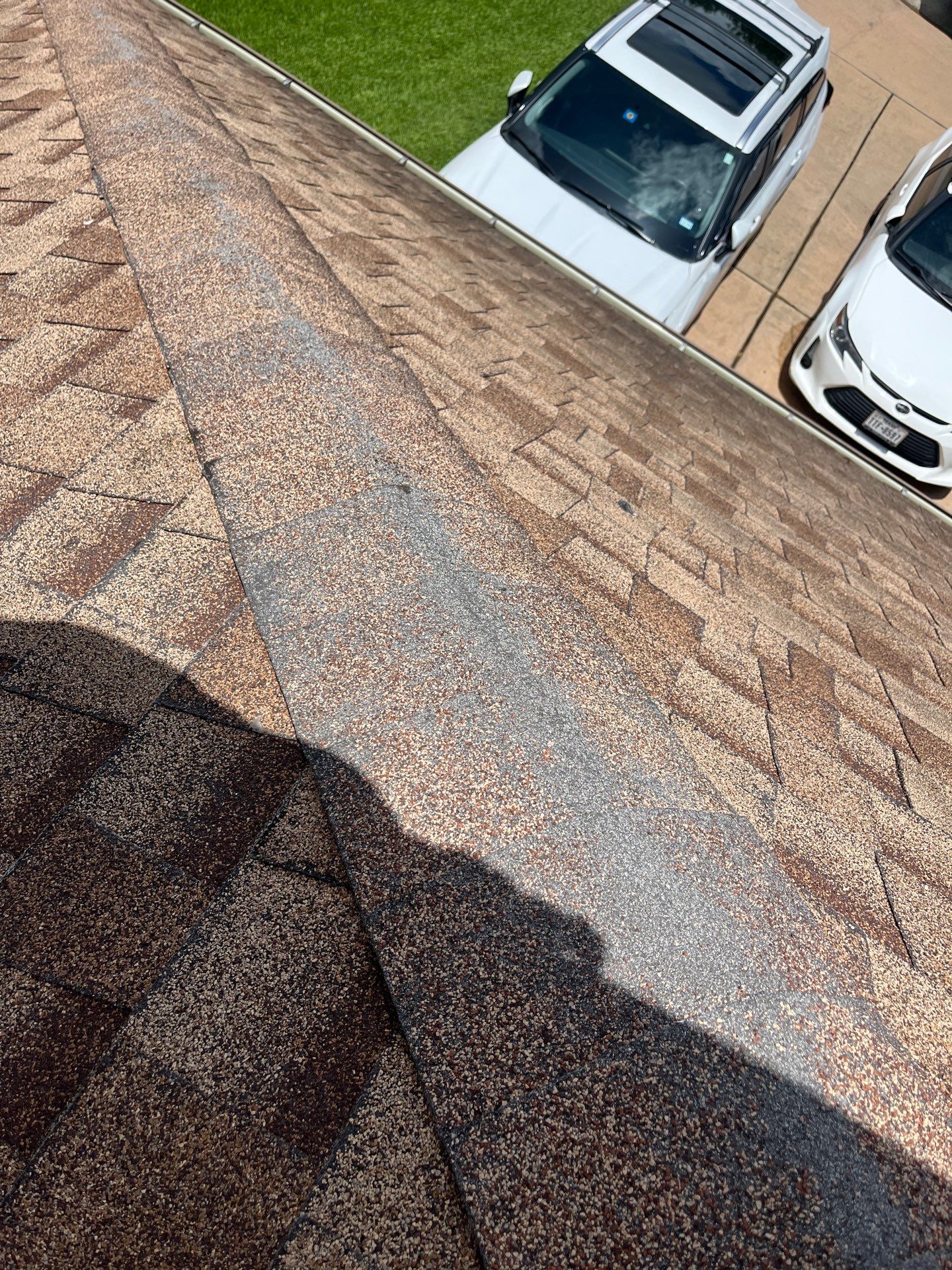 Hail Damage using Owen's Corning Duration (Lifetime) Shingles by Roof Repair Company