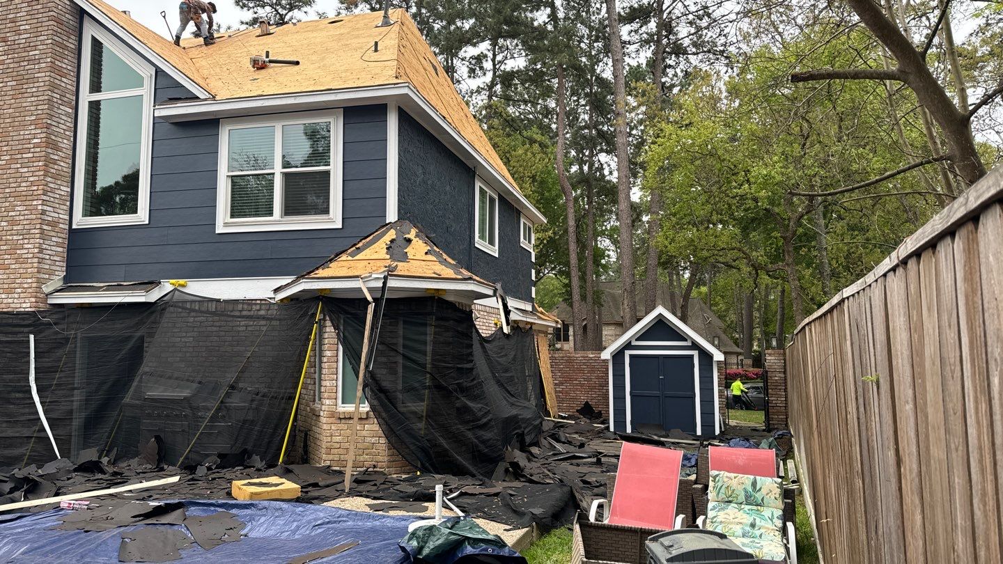 Residential Roofing Installation using Owen's Corning in Champions, Tx by Roof Concepts Construction