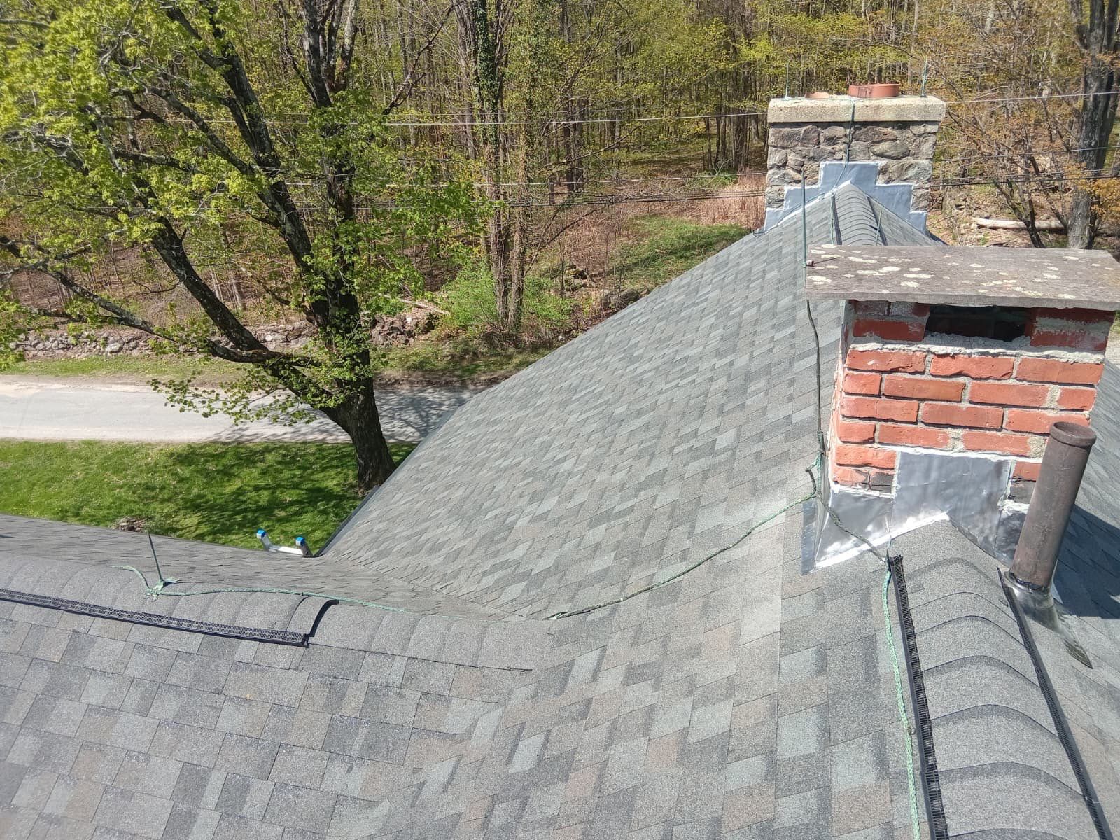 Owens Corning Duration: Williamsburg Gray in Winstead, Connecticut by Golden Shield Roofing