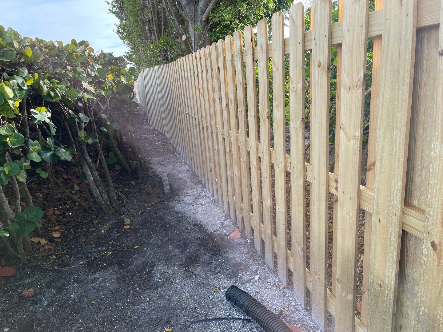Long Boat Key, FL Shadowbox Style Wood Fence by Asap fence and gates, LLC