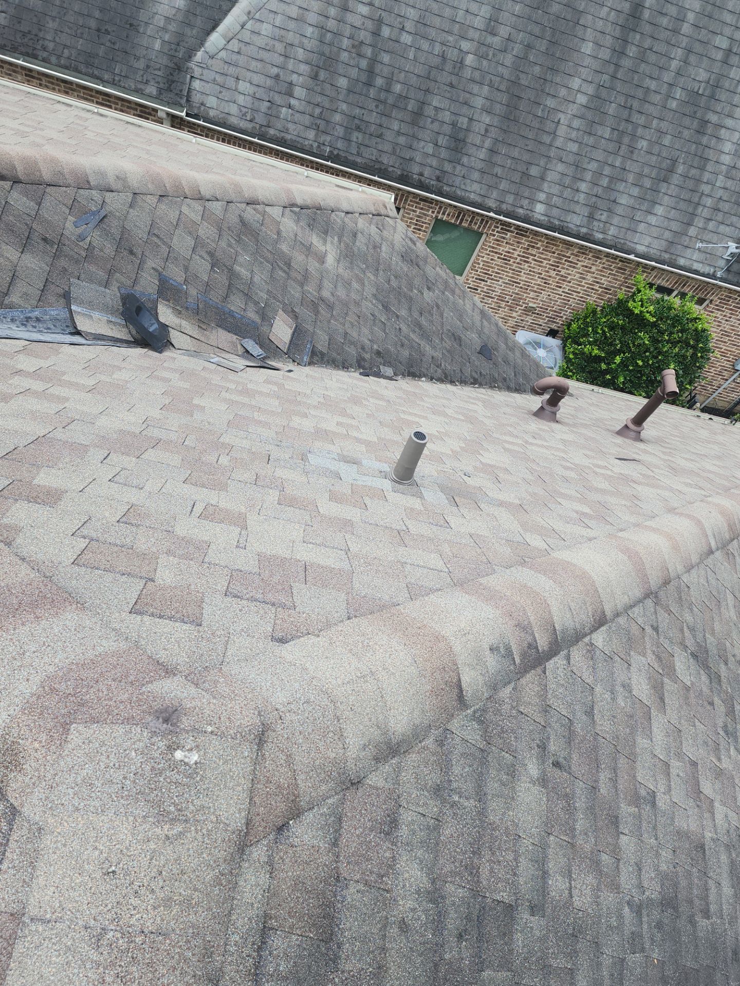Hail Damage using Owen's Corning Duration (Lifetime) Shingles by Roof Repair Company