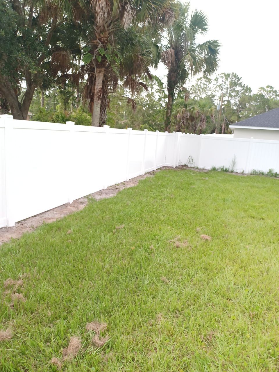 North Port, FL 6ft. Tall White Vinyl Privacy Fence  by Asap fence and gates, LLC