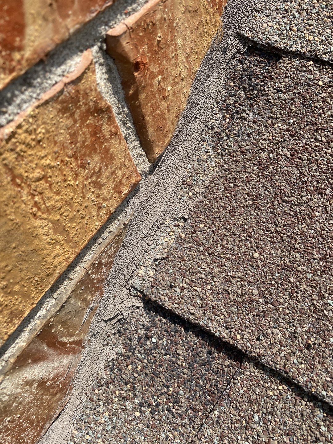 GAF - Weatherwood by Frontline Roofing and Construction
