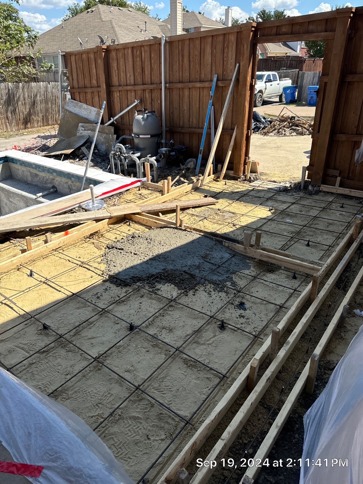 Modern Geometric Pool with Pergola by Pinnacle Pools and Spas - DFW