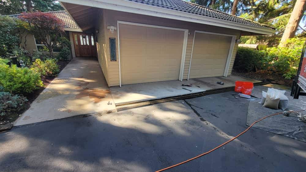 Walkway and Stairs in Monticello Vuba  by Concrete Coating Experts Inc.