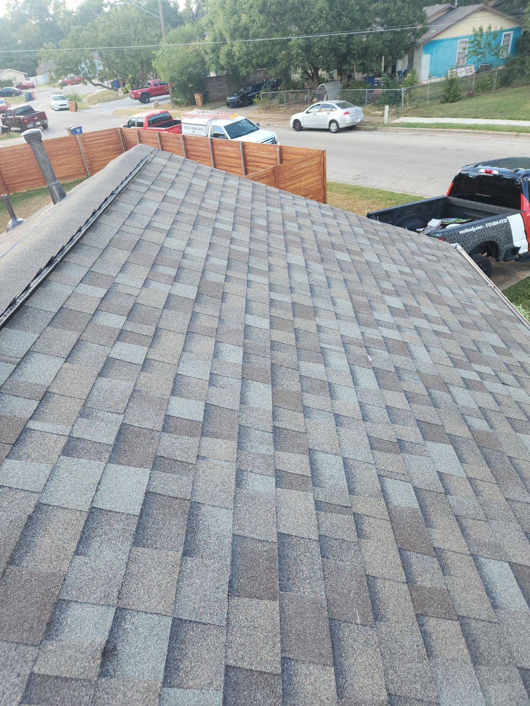 Driftwood - Owens Corning TruDefinition Duration by RoofsOnly.com