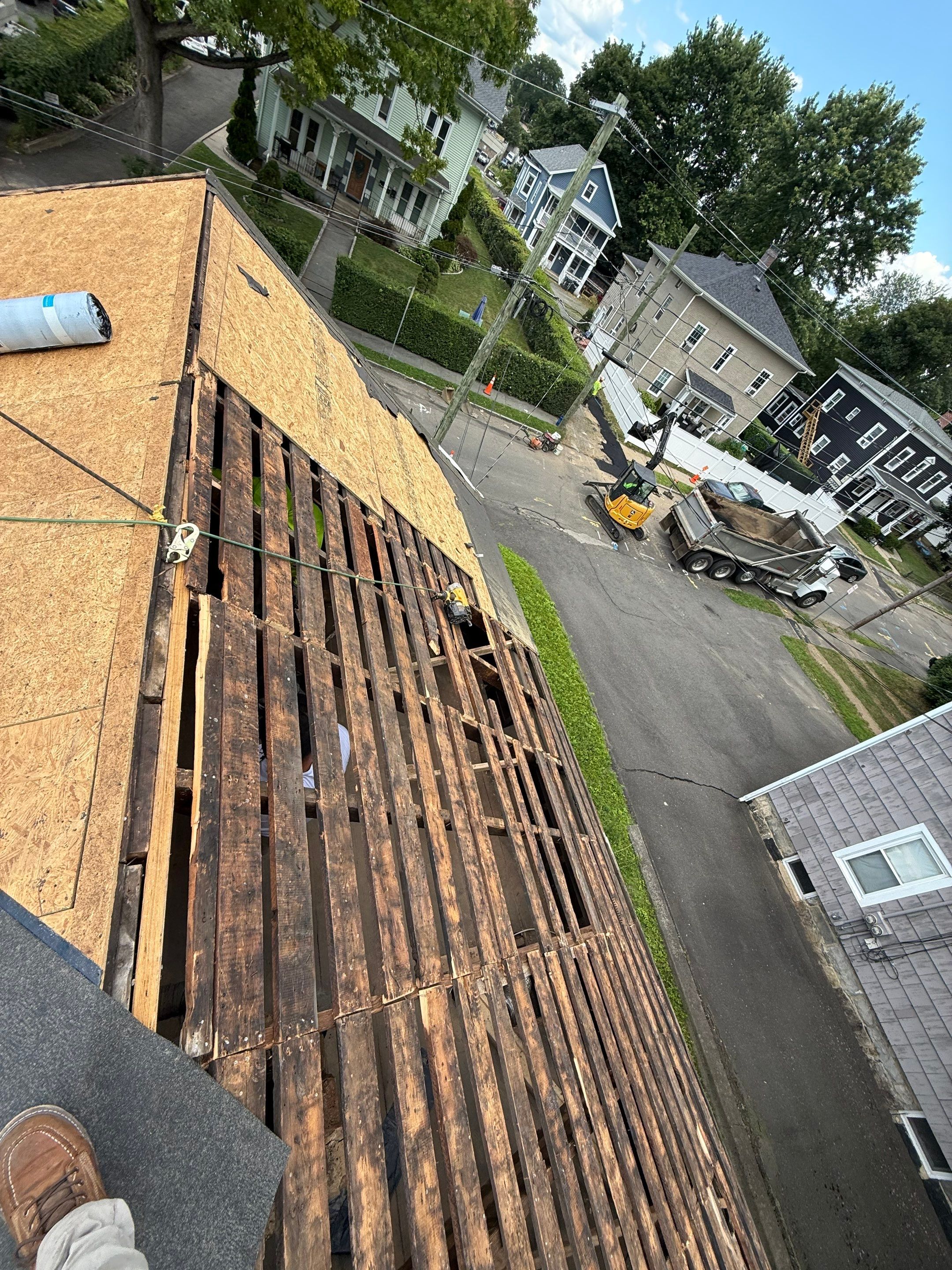ROOF & SIDING by JLP PRO SERVICES LLC