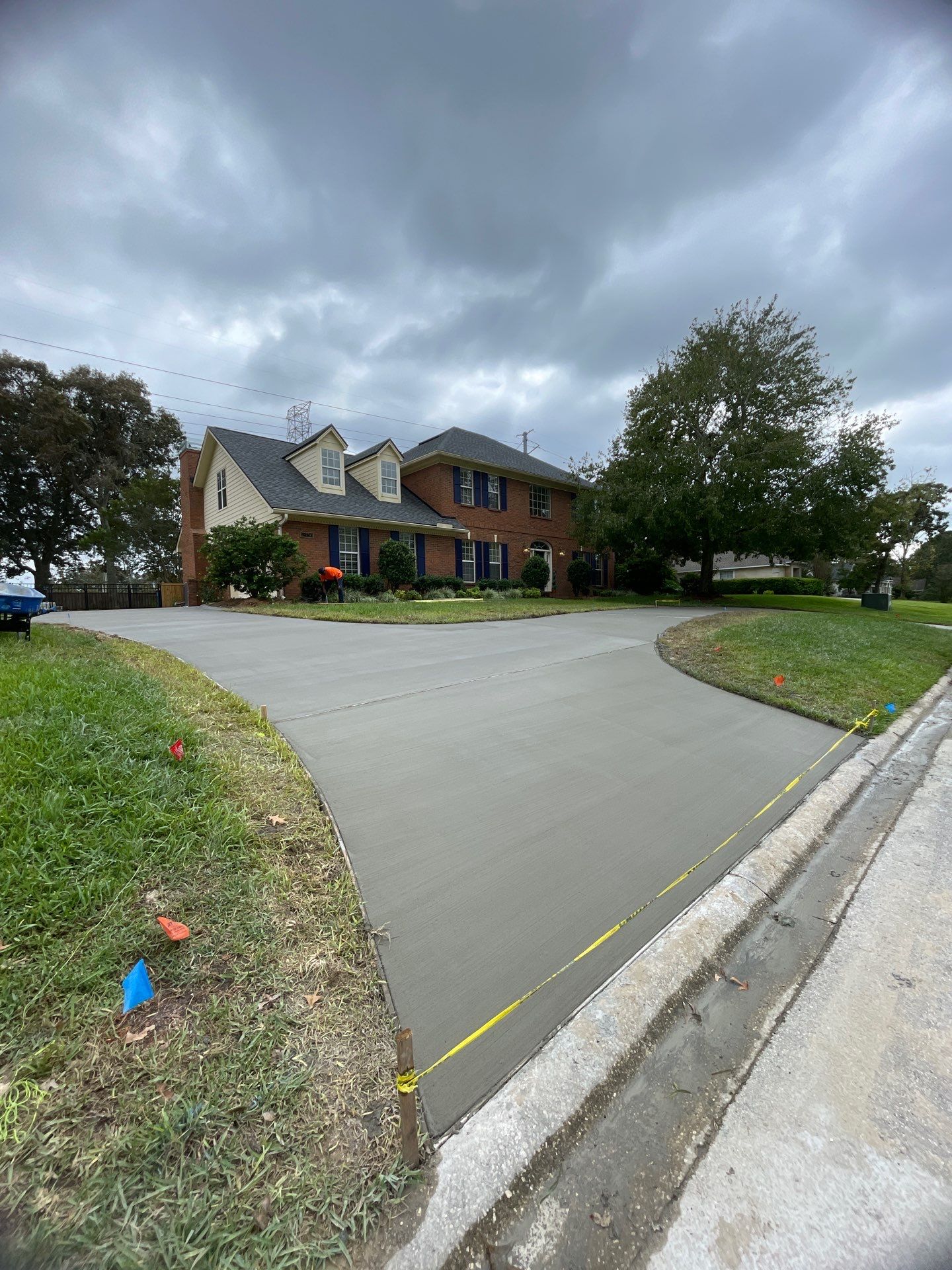 Driveway Replacement ON A HILL in Jacksonville, Florida by Burlington Concrete & Asphalt Inc
