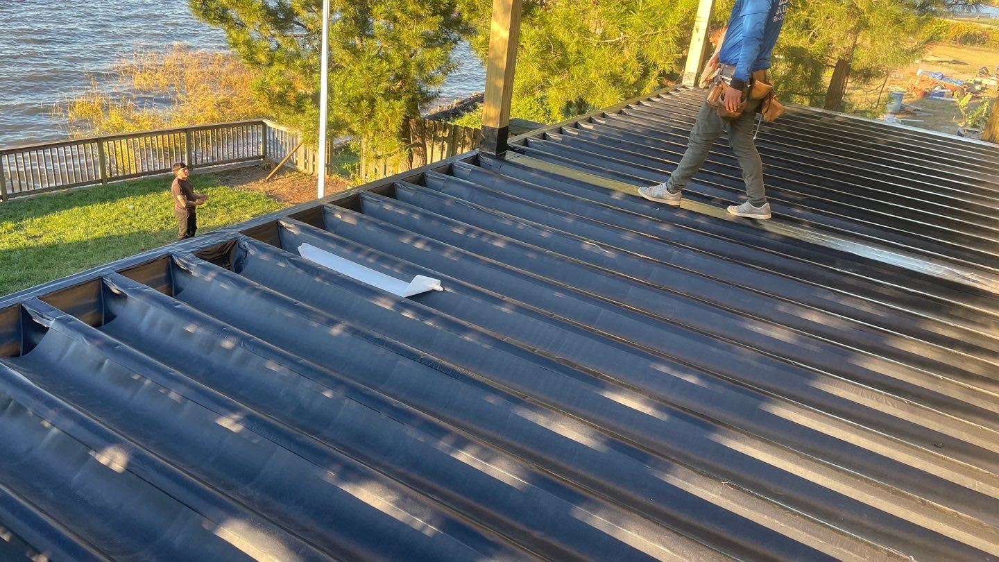 Waterfront deck In Keyport  by deck guardian
